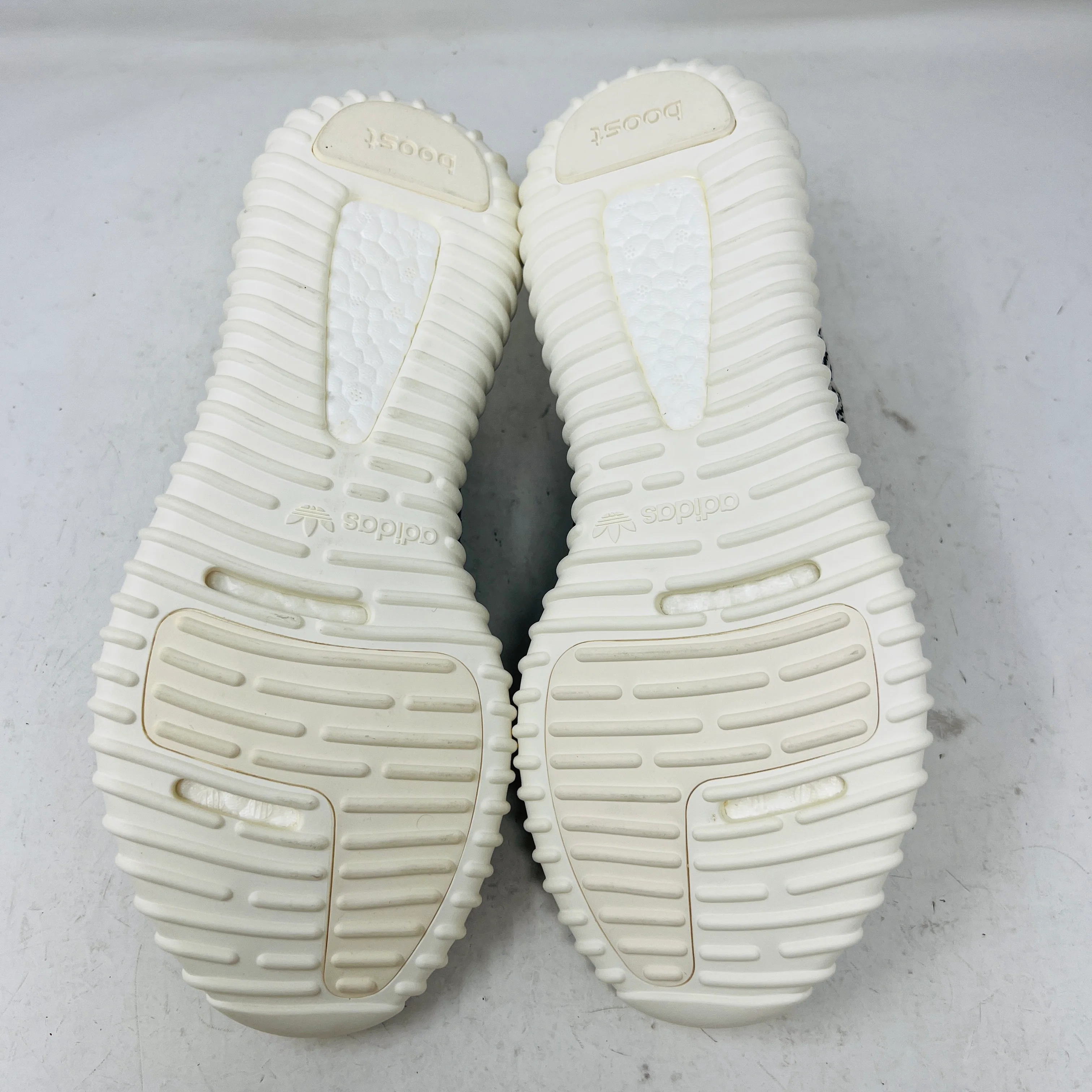 adidas Yeezy Boost 350 Turtledove (2022) - Image 6