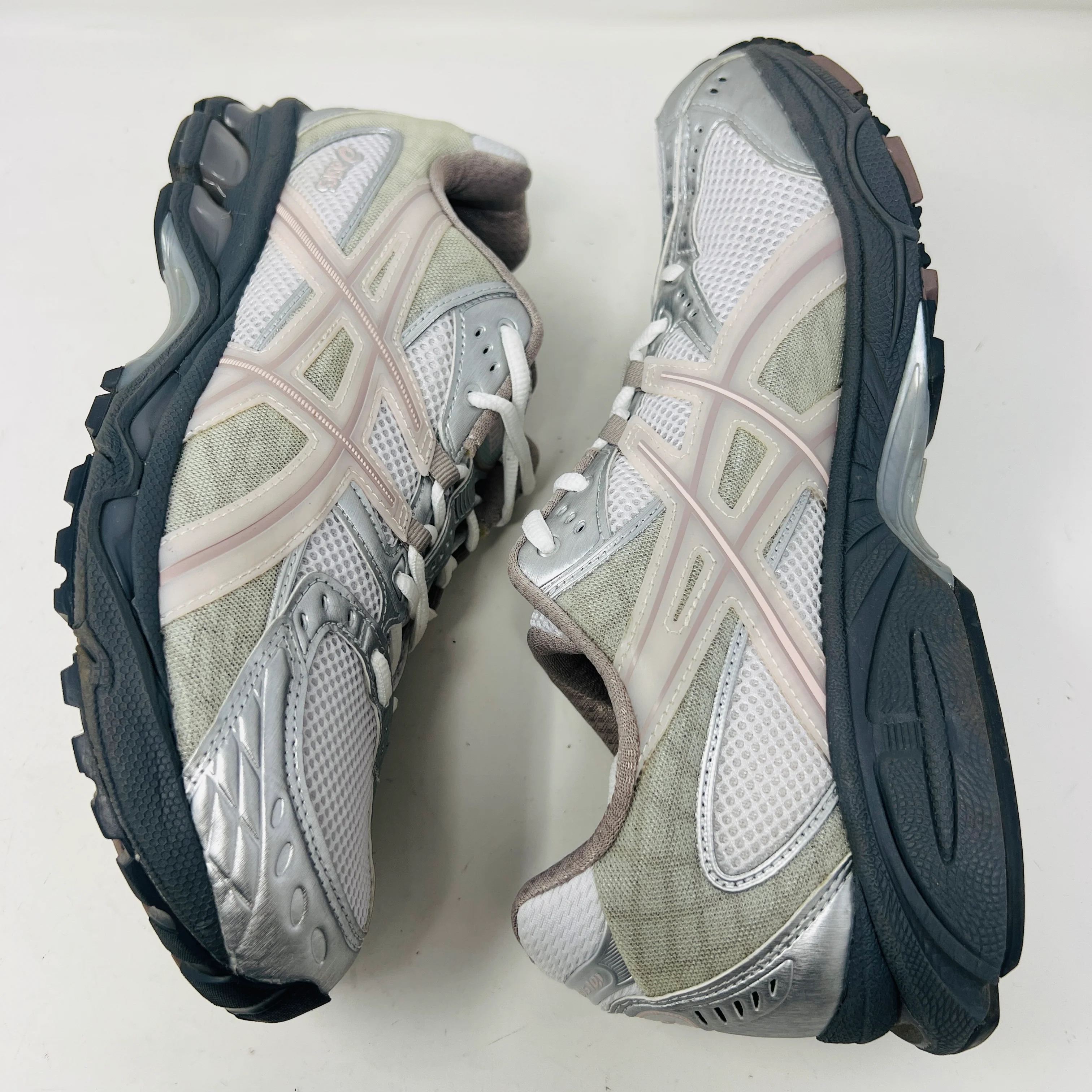 ASICS Gel-Nimbus 10.1 Kith White Morganite - Image 4