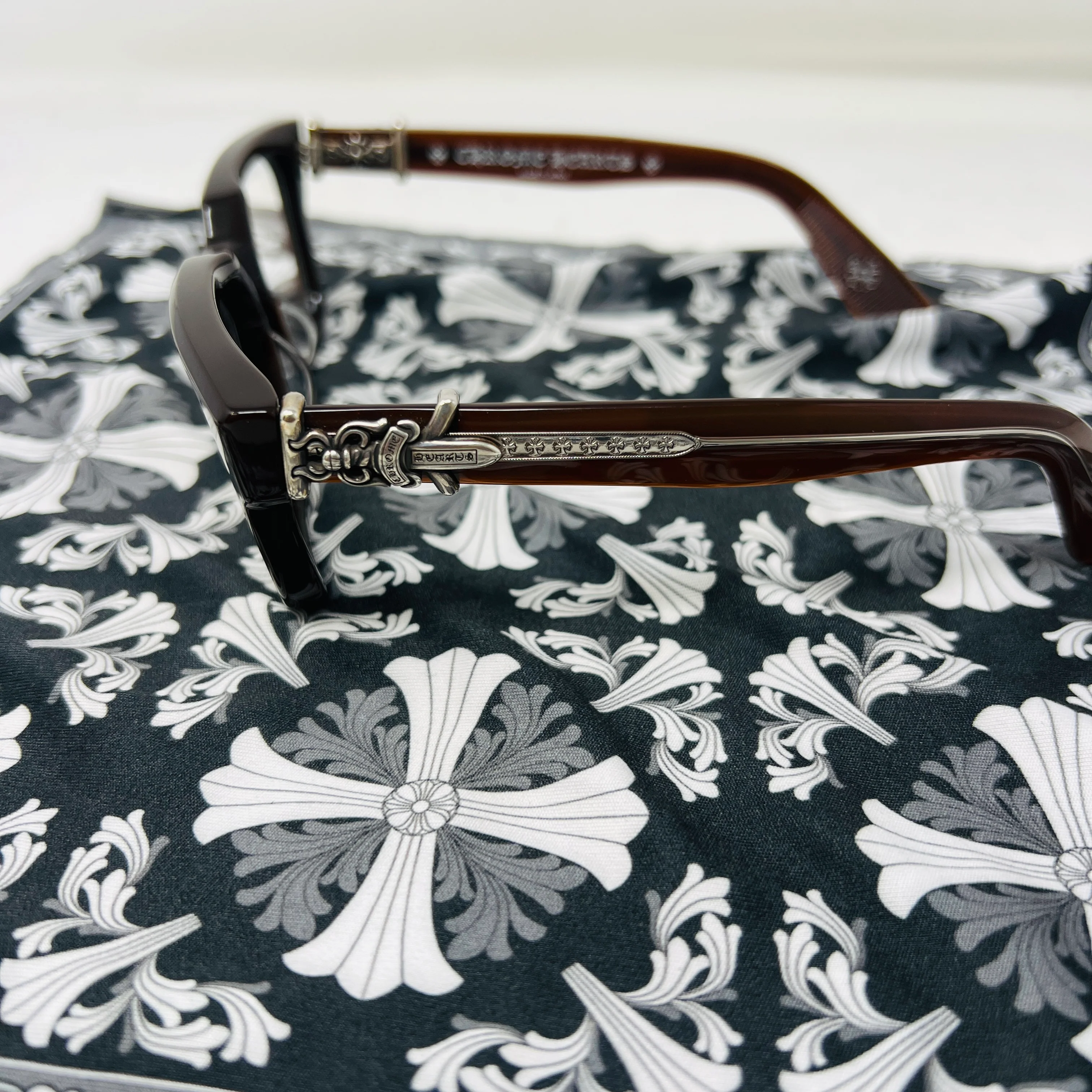 Chrome Hearts Vagillionaire II Glasses Brown - Image 2