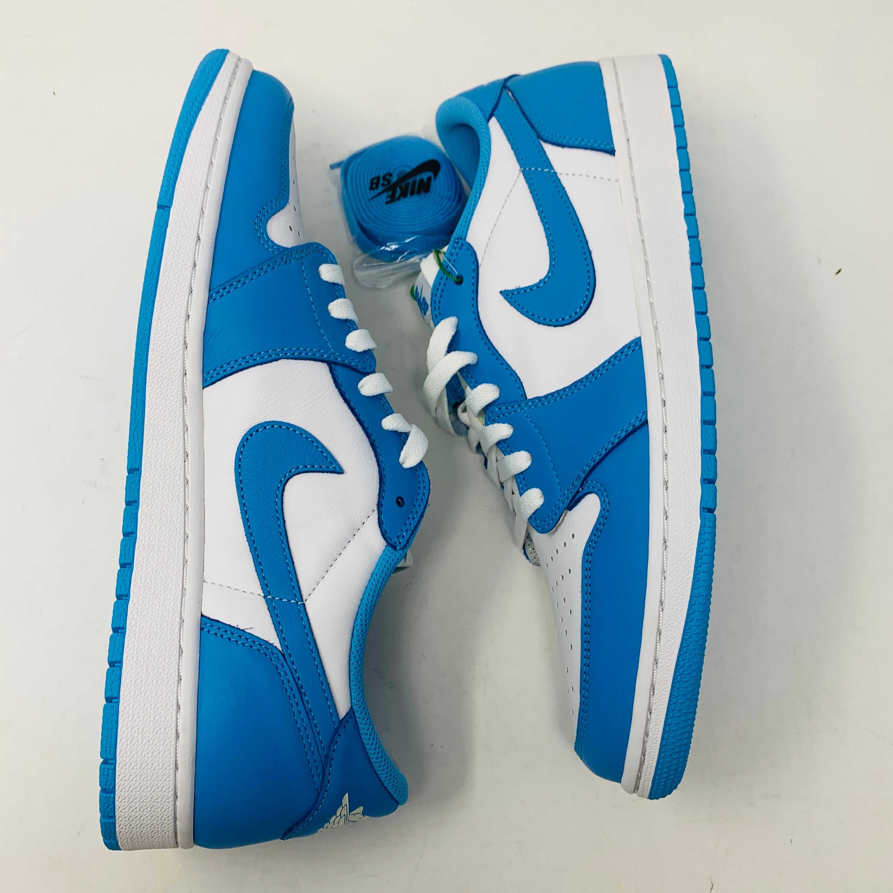 Jordan 1 Low SB UNC - Image 4