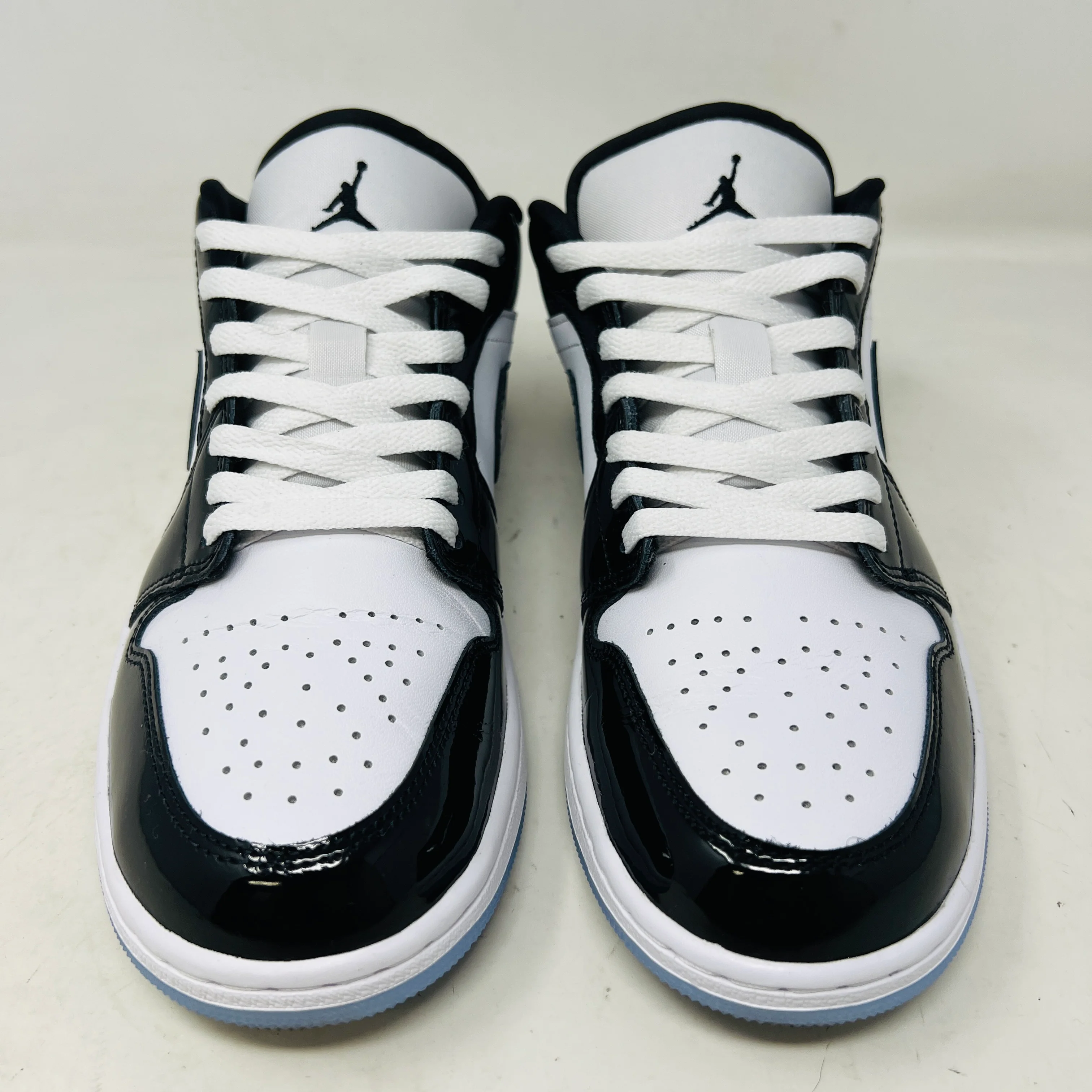 Jordan 1 Low SE Concord - Image 2