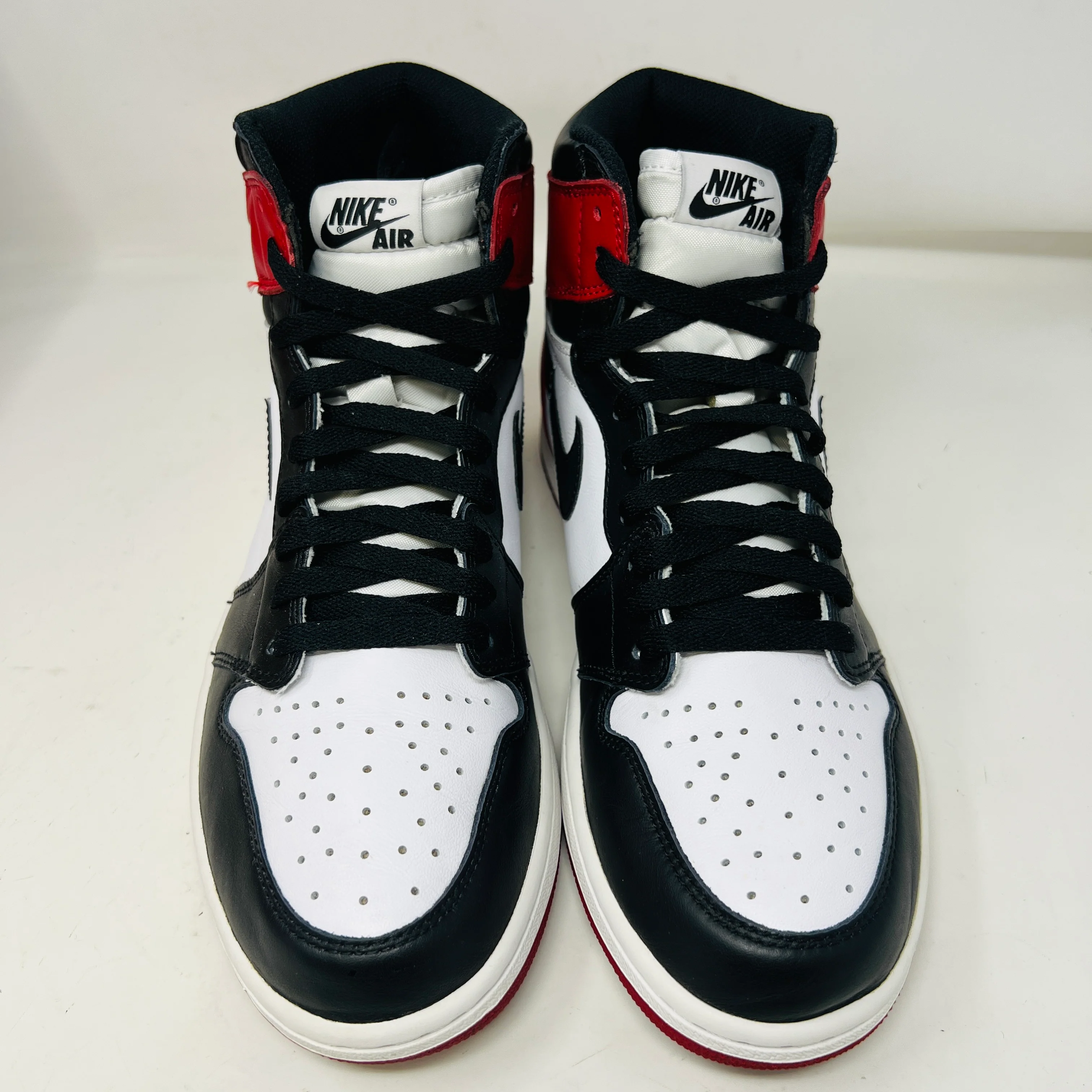 Jordan 1 Retro Black Toe (2016) - Image 2