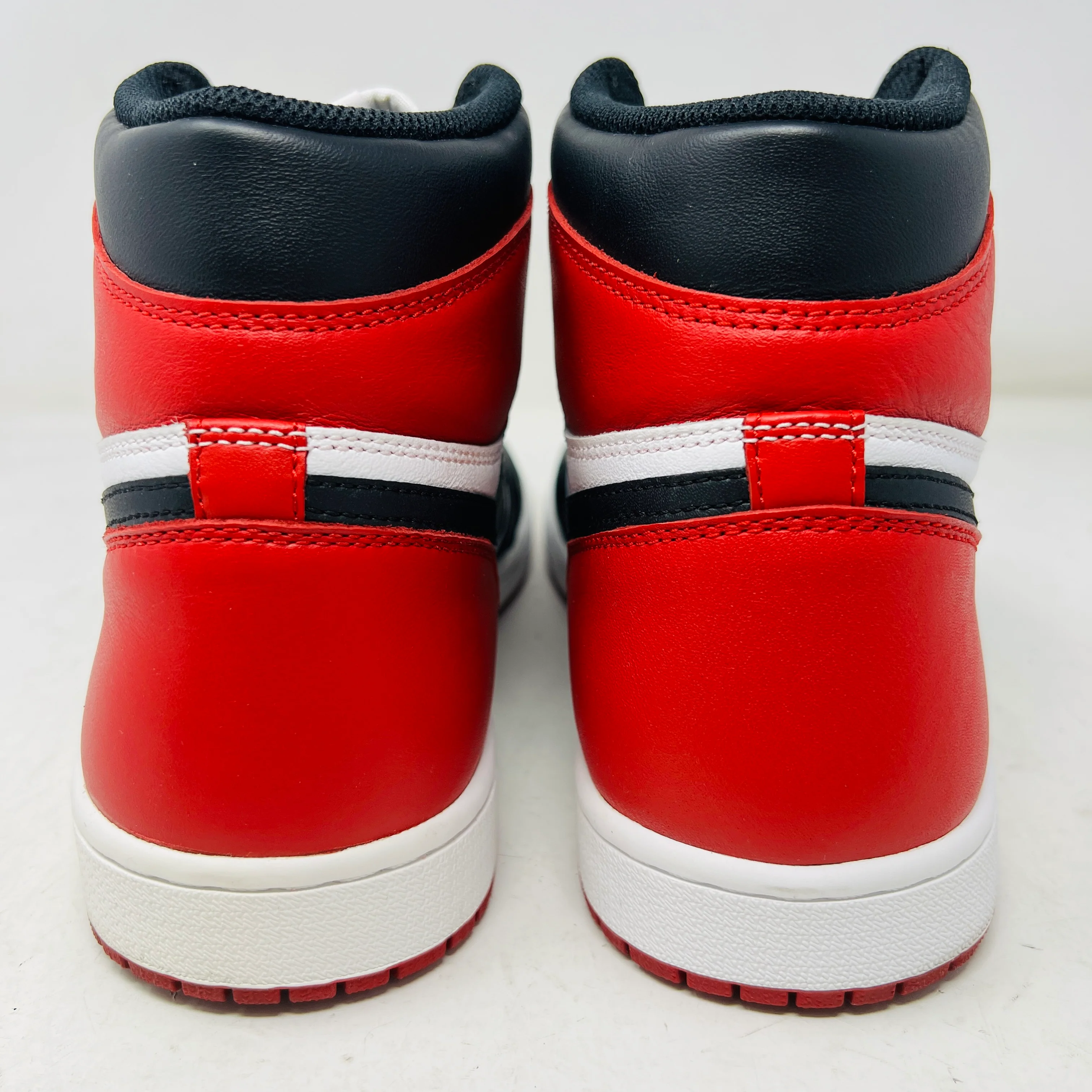 Jordan 1 Retro Black Toe (2016) - Image 5
