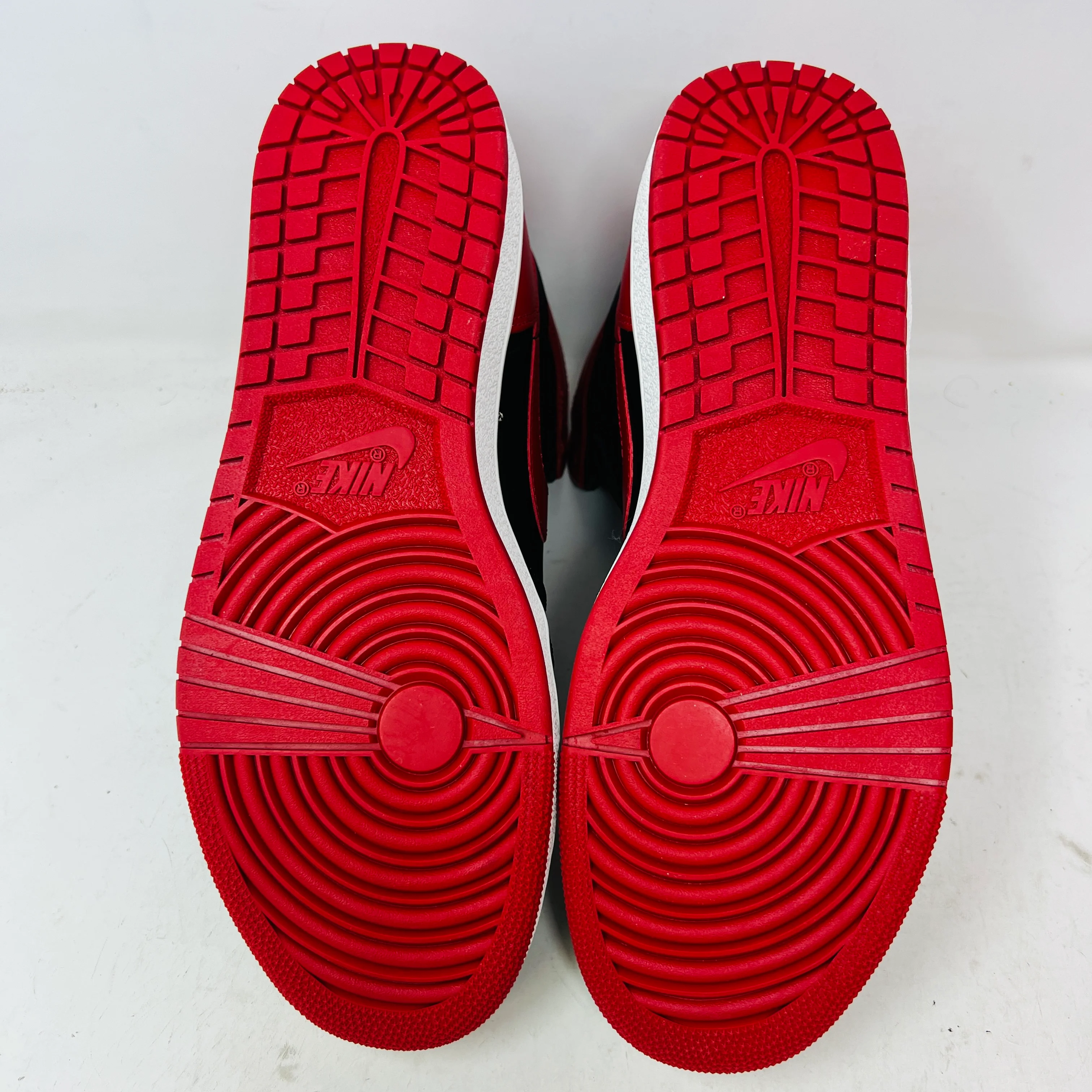 Jordan 1 Retro High '85 OG Bred (2025) - Image 6