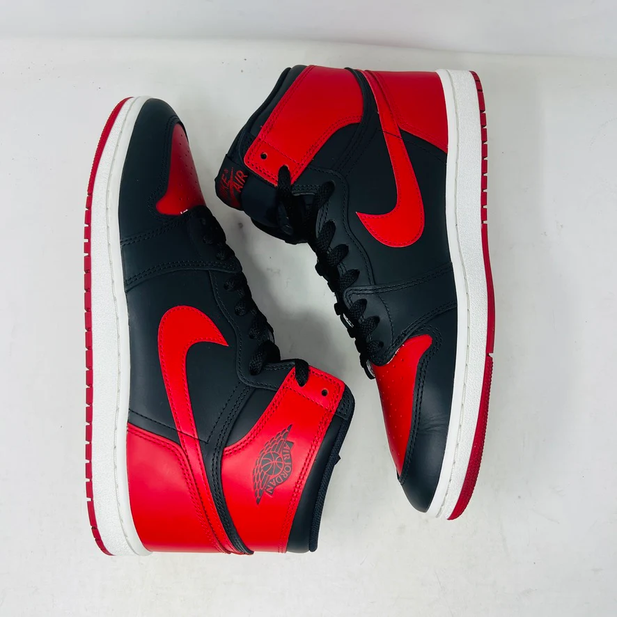 Jordan 1 Retro High '85 OG Bred (2025) - Image 4