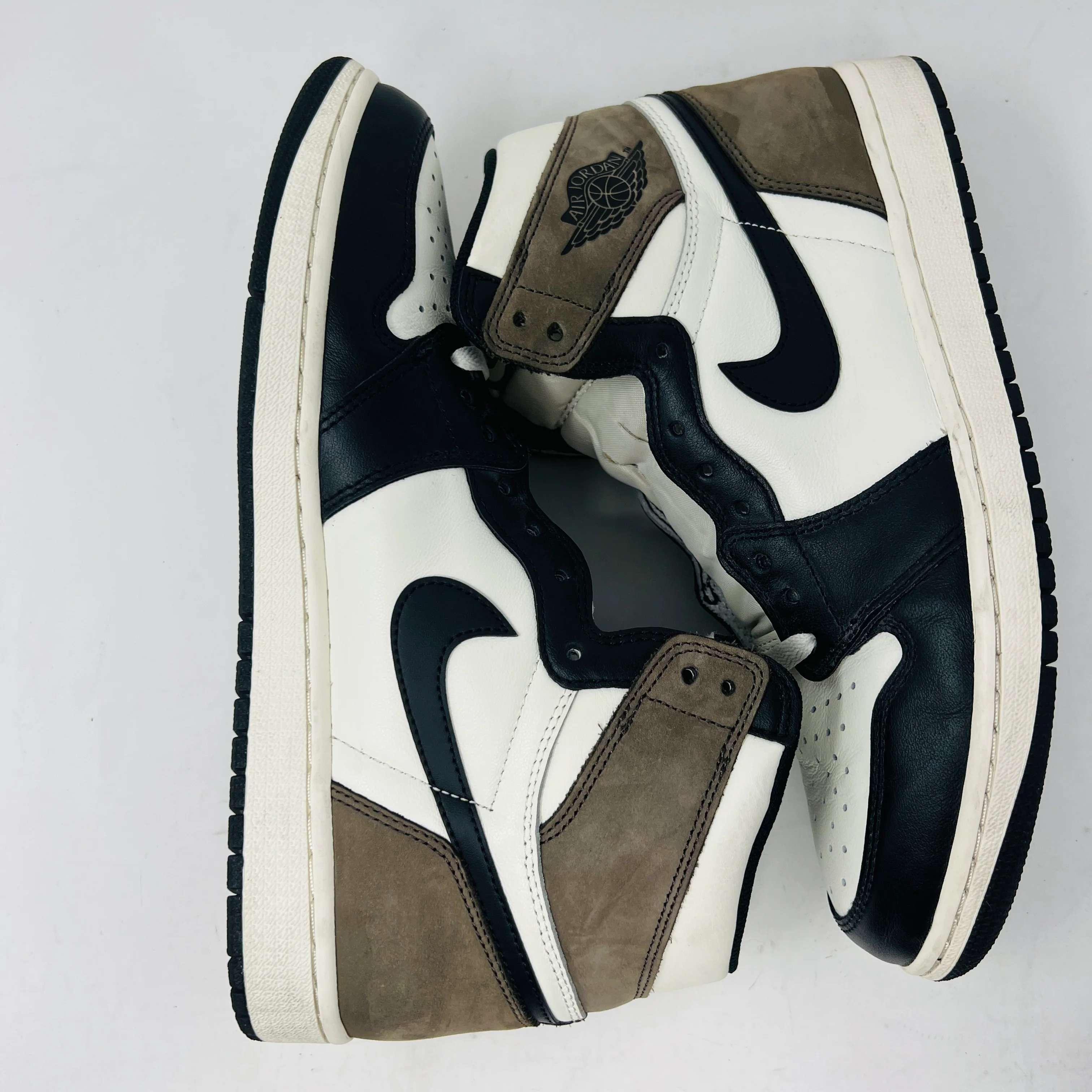 Jordan 1 Retro High Dark Mocha - Image 4