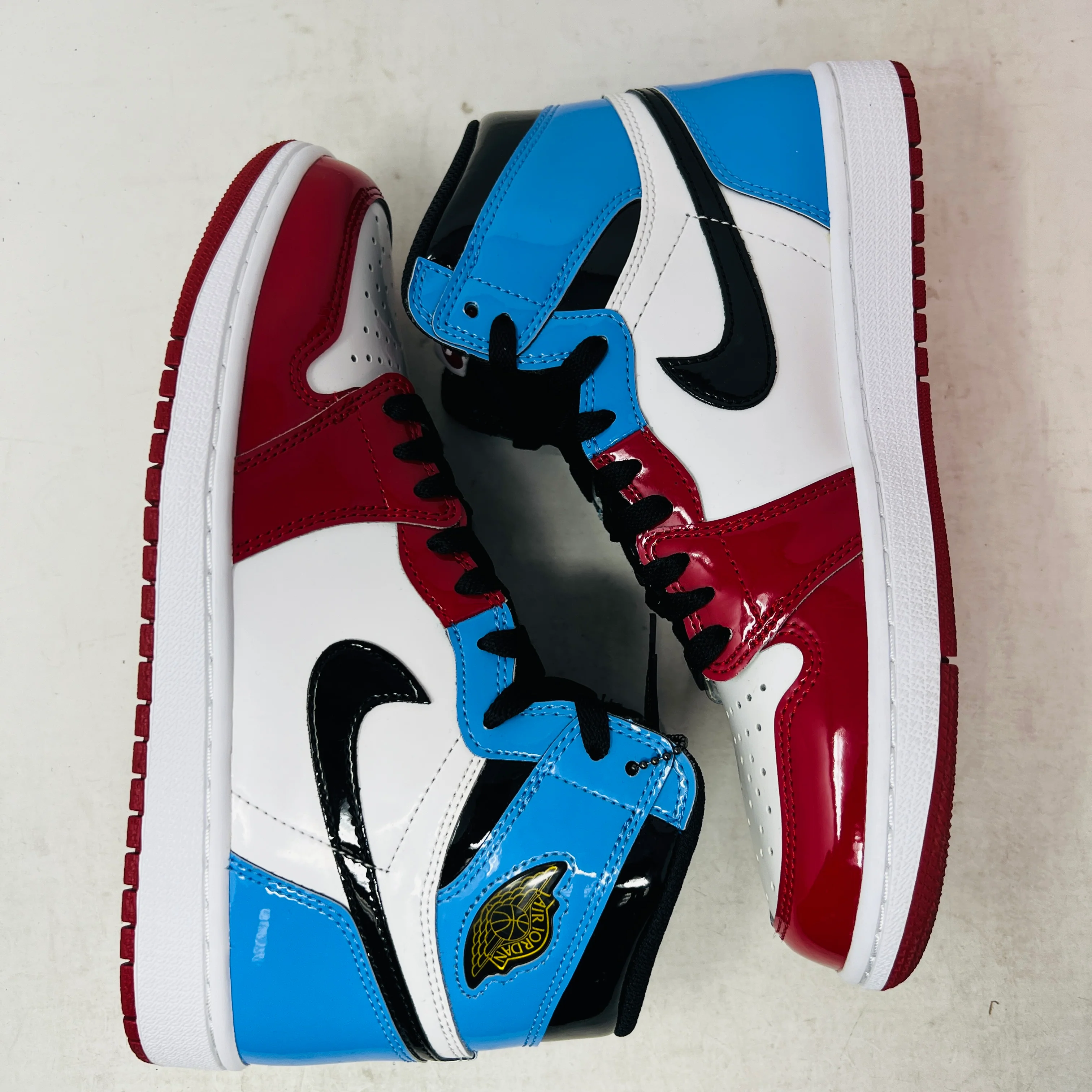 Jordan 1 Retro High Fearless UNC Chicago - Image 4