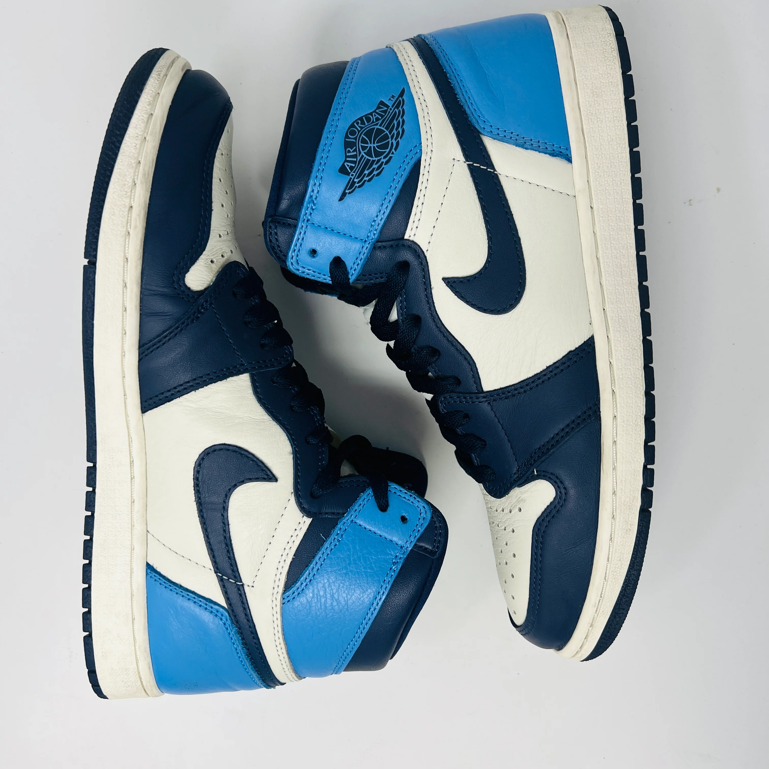 Jordan 1 Retro High Obsidian - Image 4