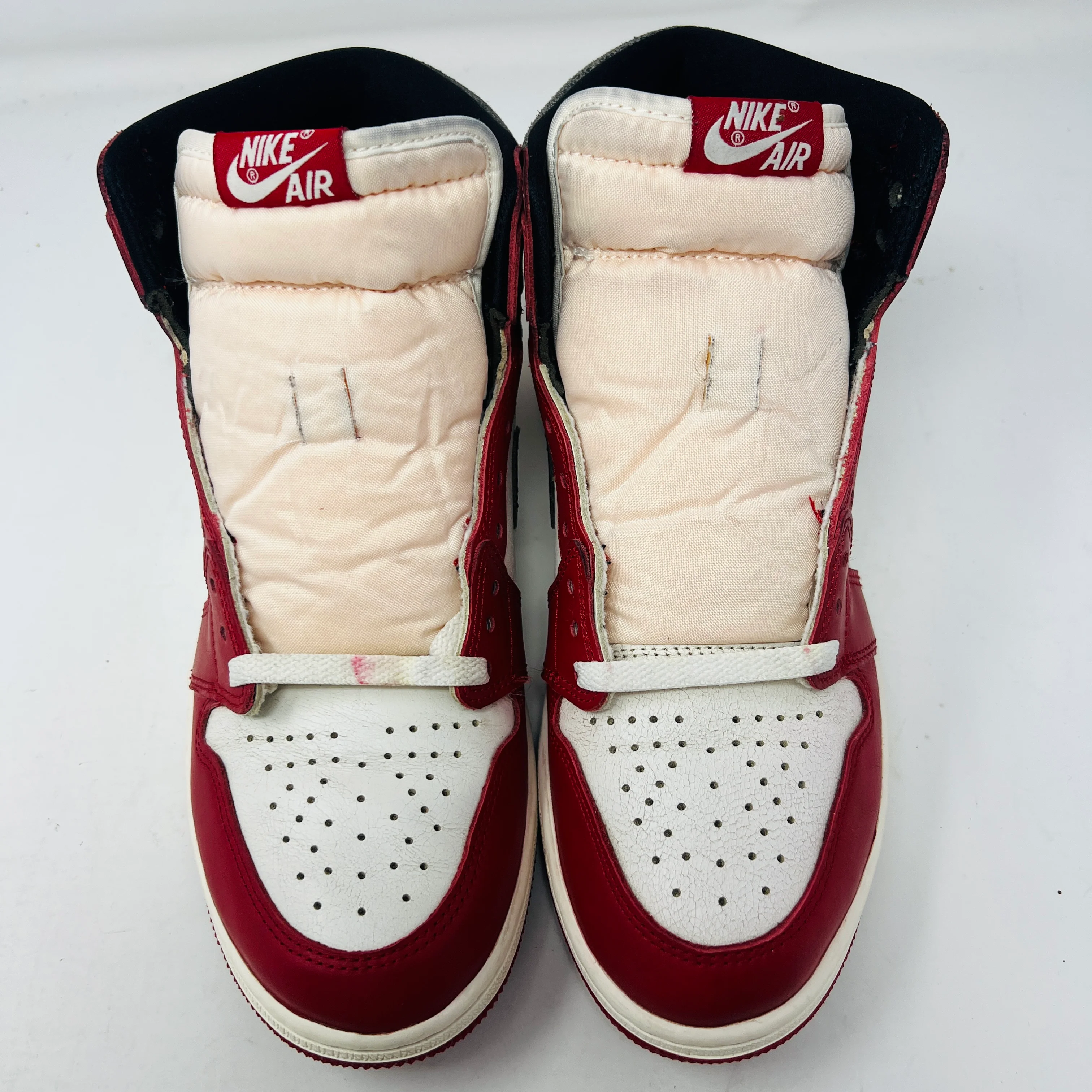Jordan 1 Retro High OG Chicago Lost and Found - Image 2