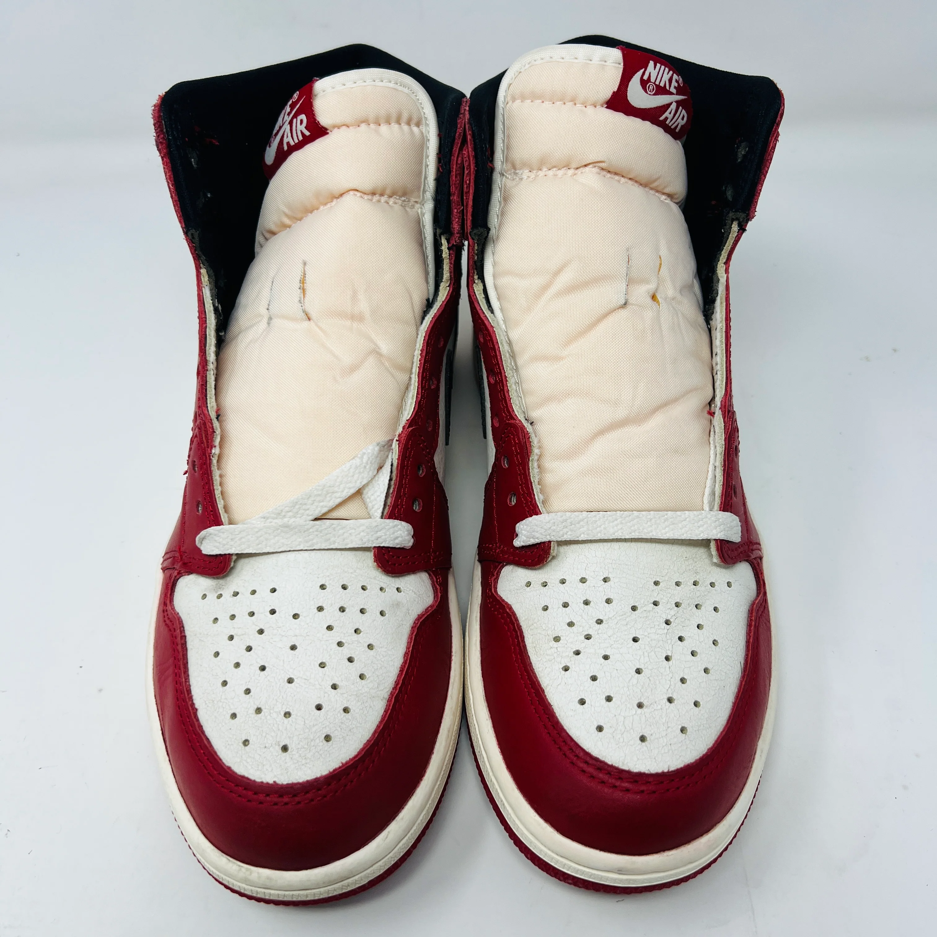Jordan 1 Retro High OG Chicago Lost and Found - Image 2