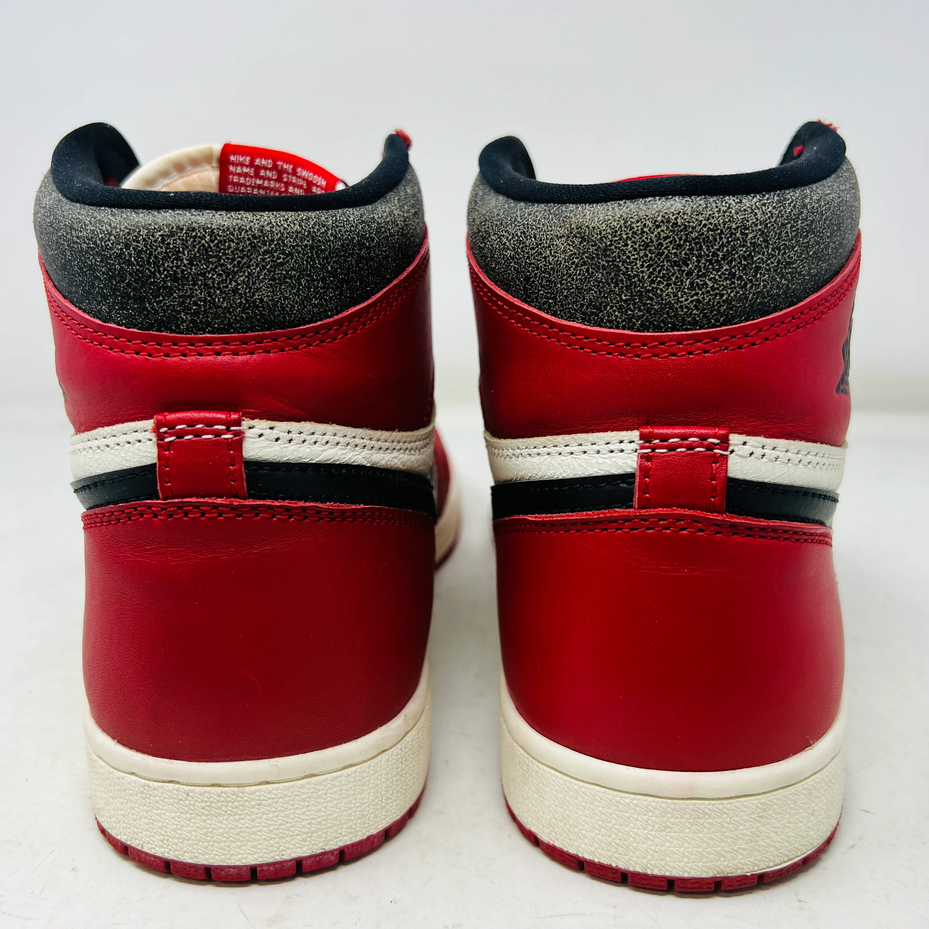 Jordan 1 Retro High OG Chicago Lost and Found - Image 5