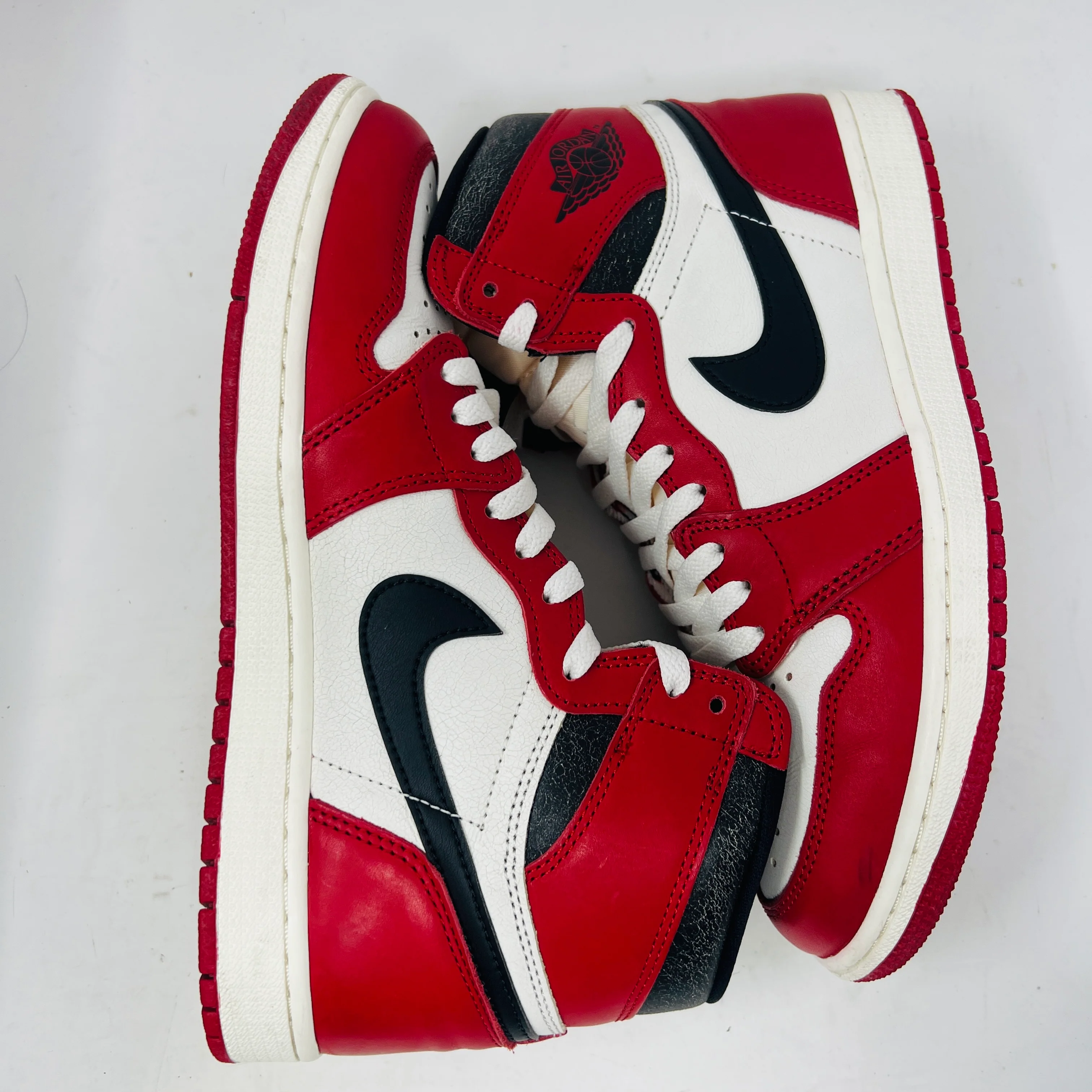 Jordan 1 Retro High OG Chicago Lost and Found - Image 5