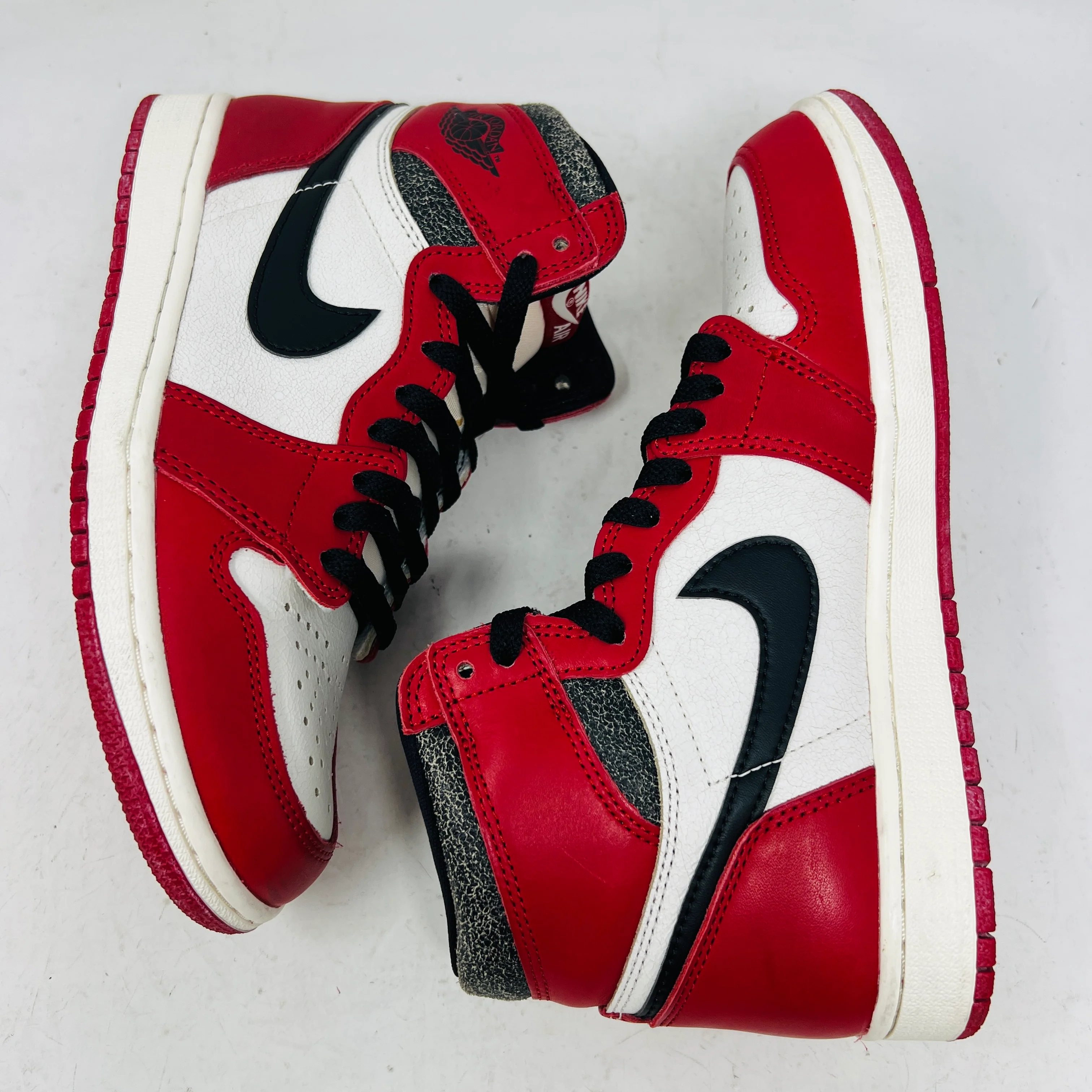 Jordan 1 Retro High OG Chicago Lost and Found - Image 4