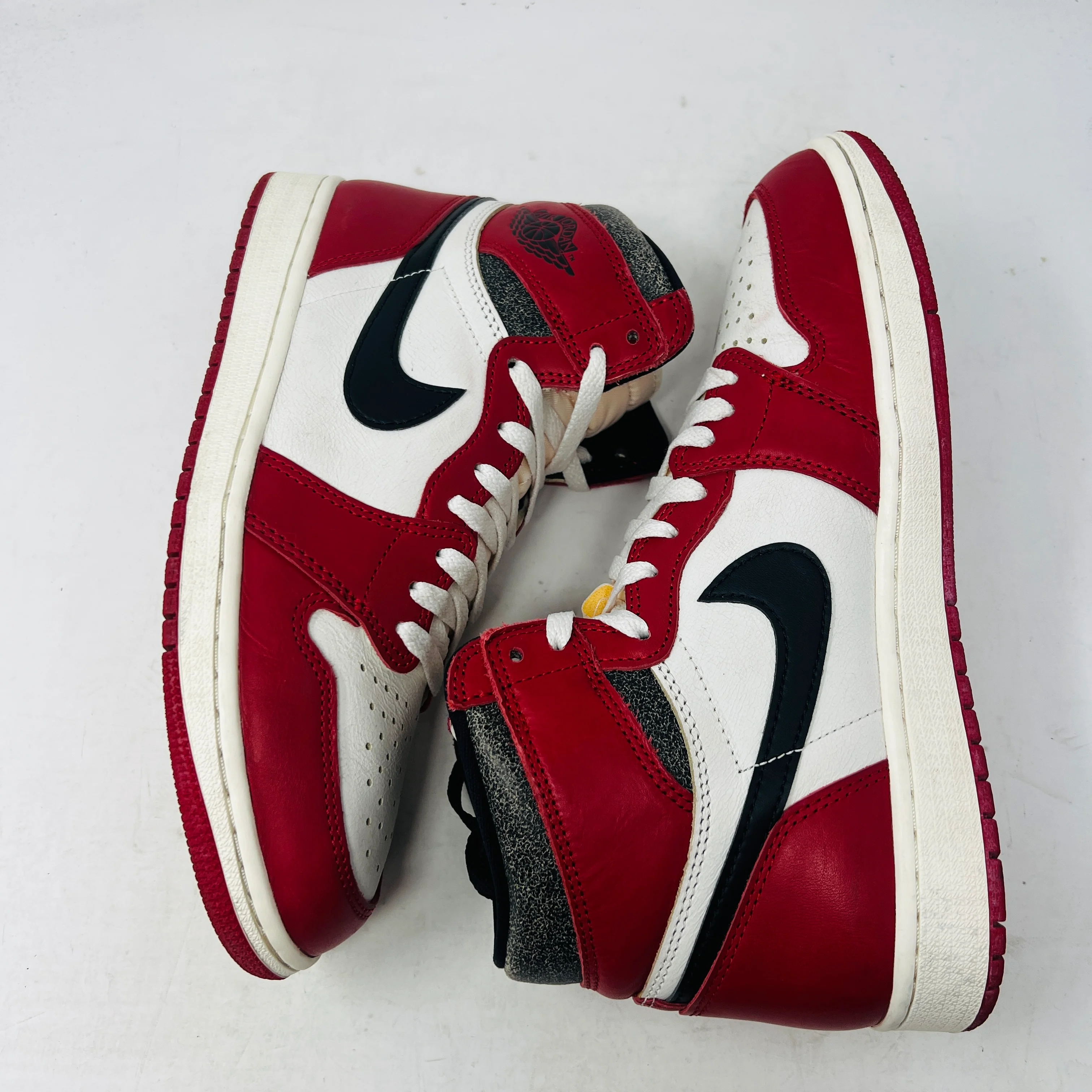 Jordan 1 Retro High OG Chicago Lost and Found - Image 3