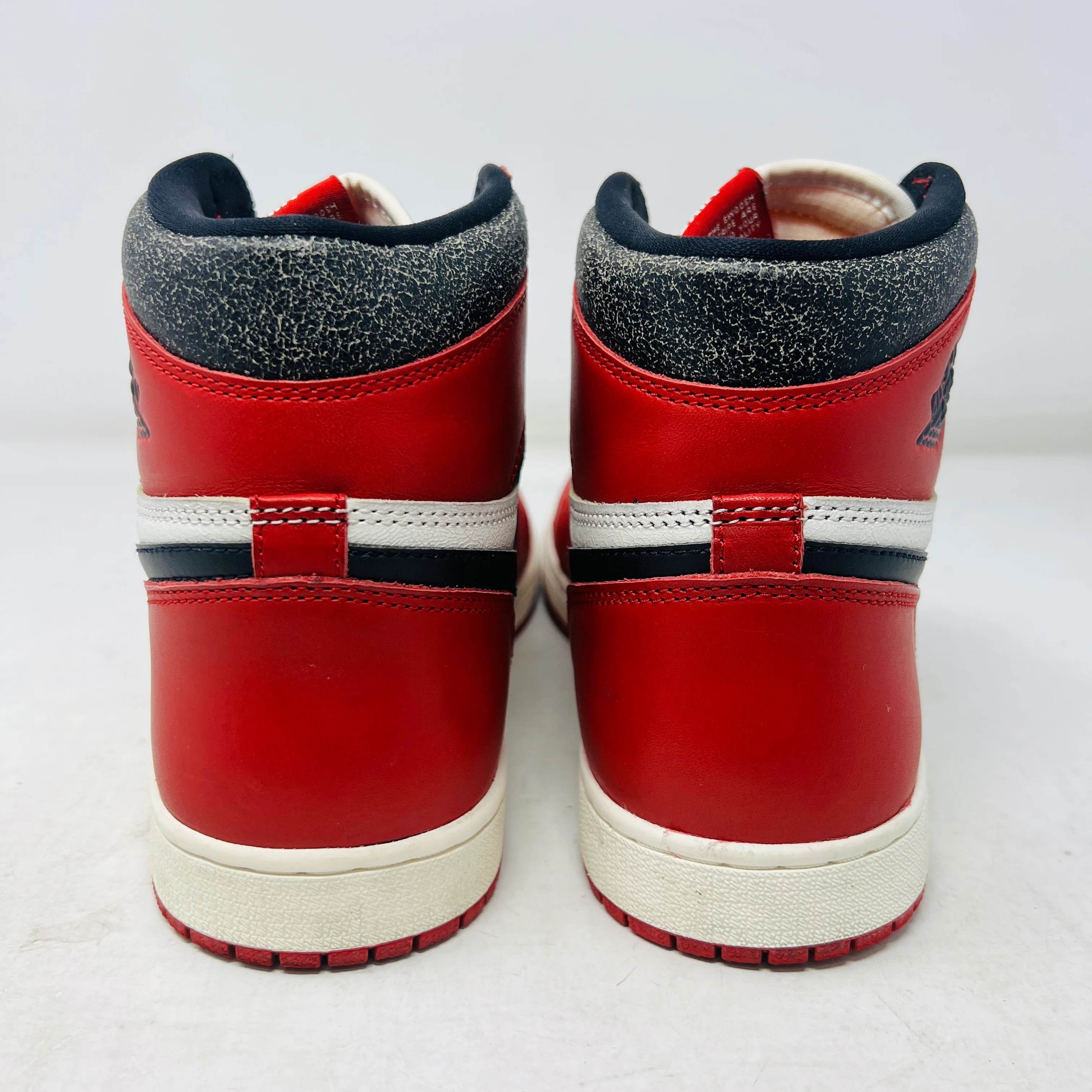Jordan 1 Retro High OG Chicago Lost and Found - Image 5