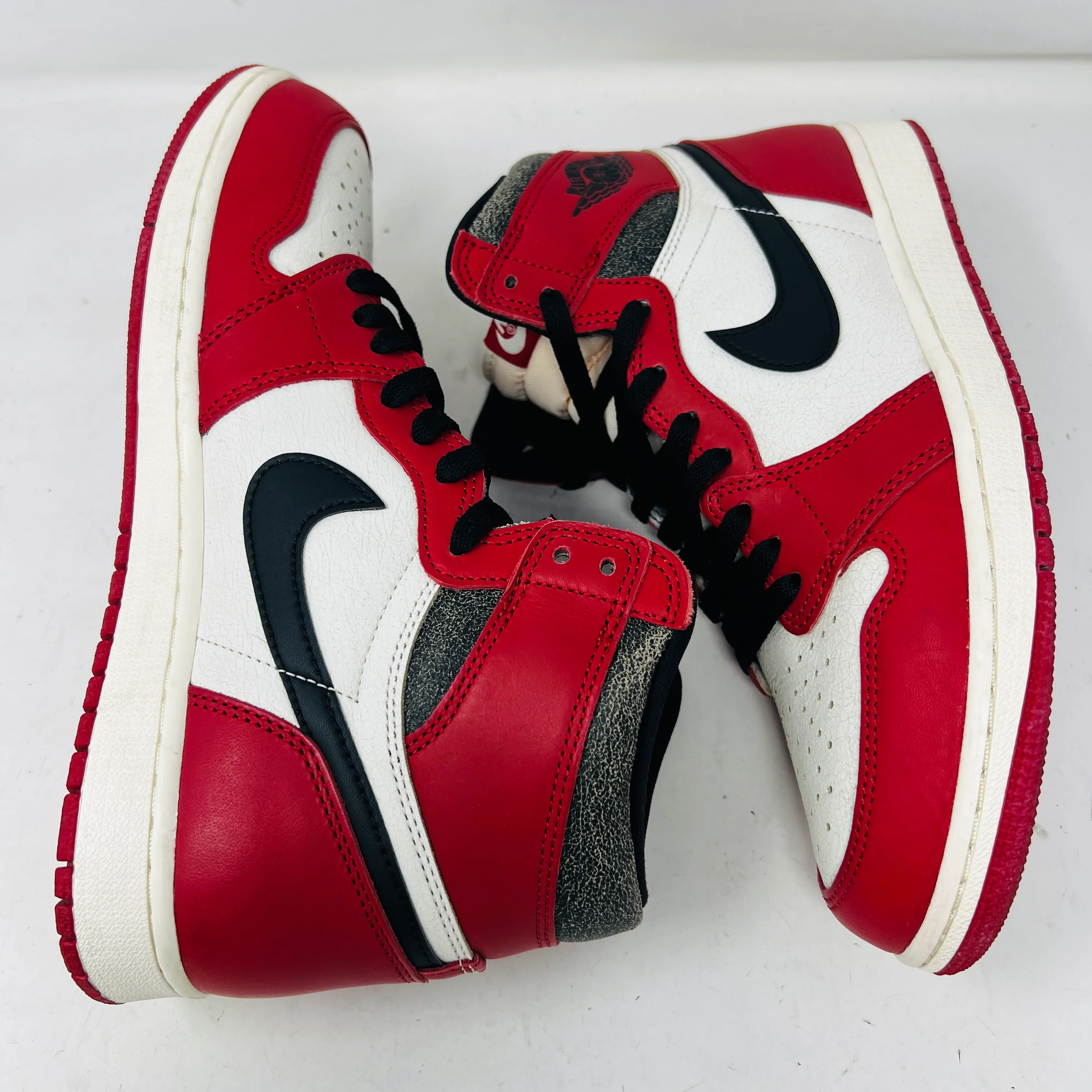 Jordan 1 Retro High OG Chicago Lost and Found - Image 3