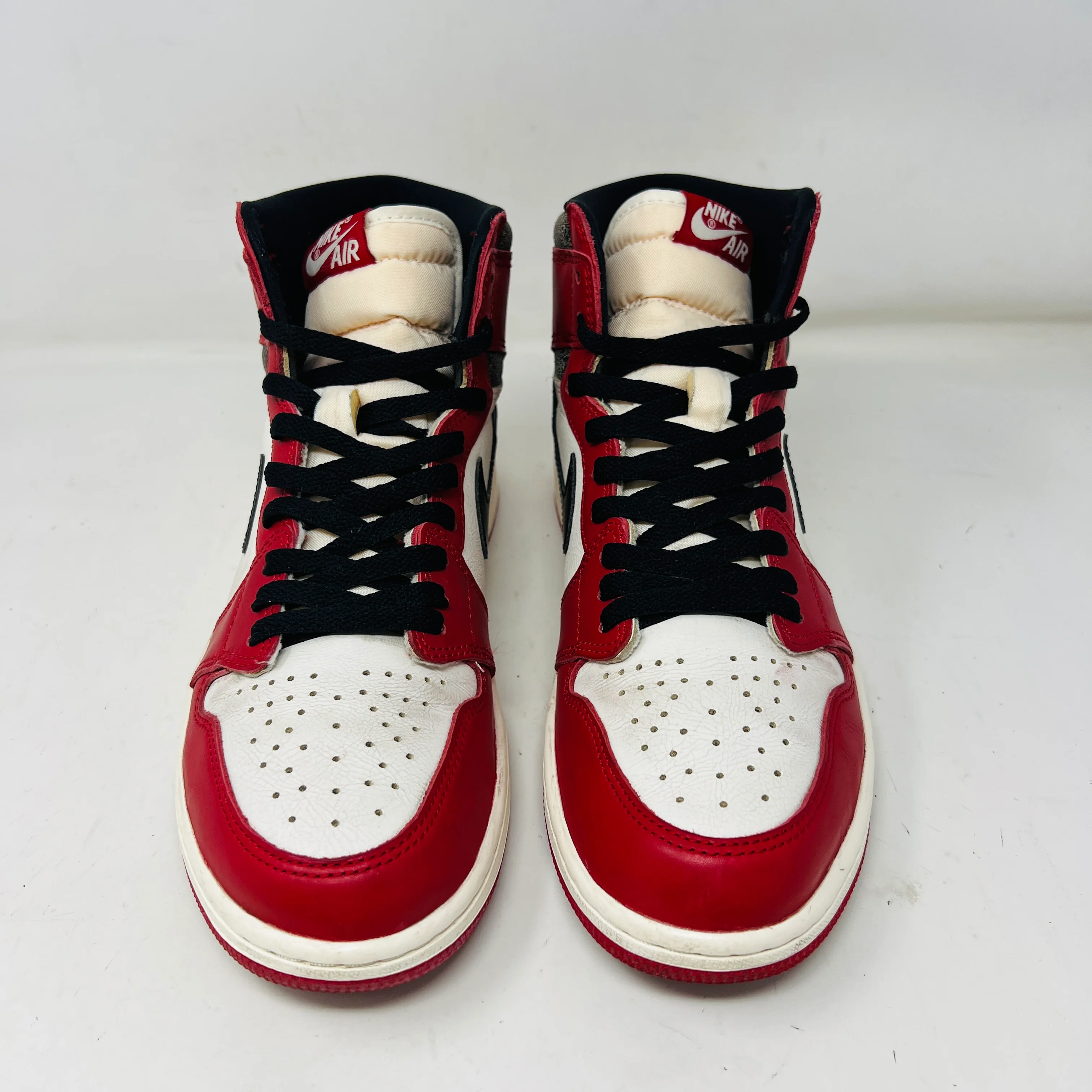 Jordan 1 Retro High OG Chicago Lost and Found - Image 2