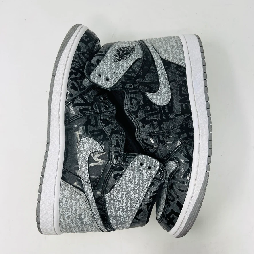 Jordan 1 Retro High OG Rebellionaire - Image 4
