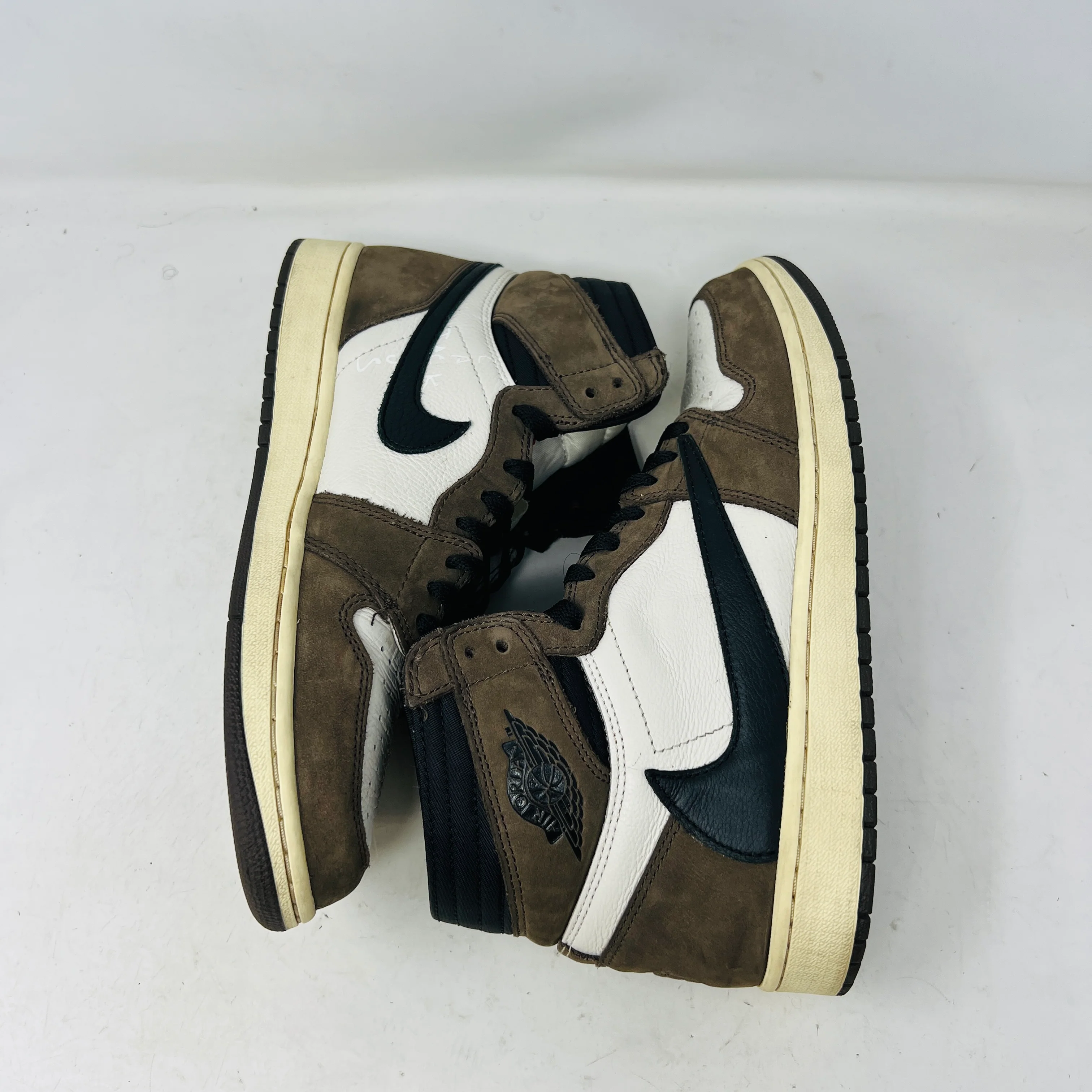 Jordan 1 Retro High OG SP Travis Scott Mocha - Image 3