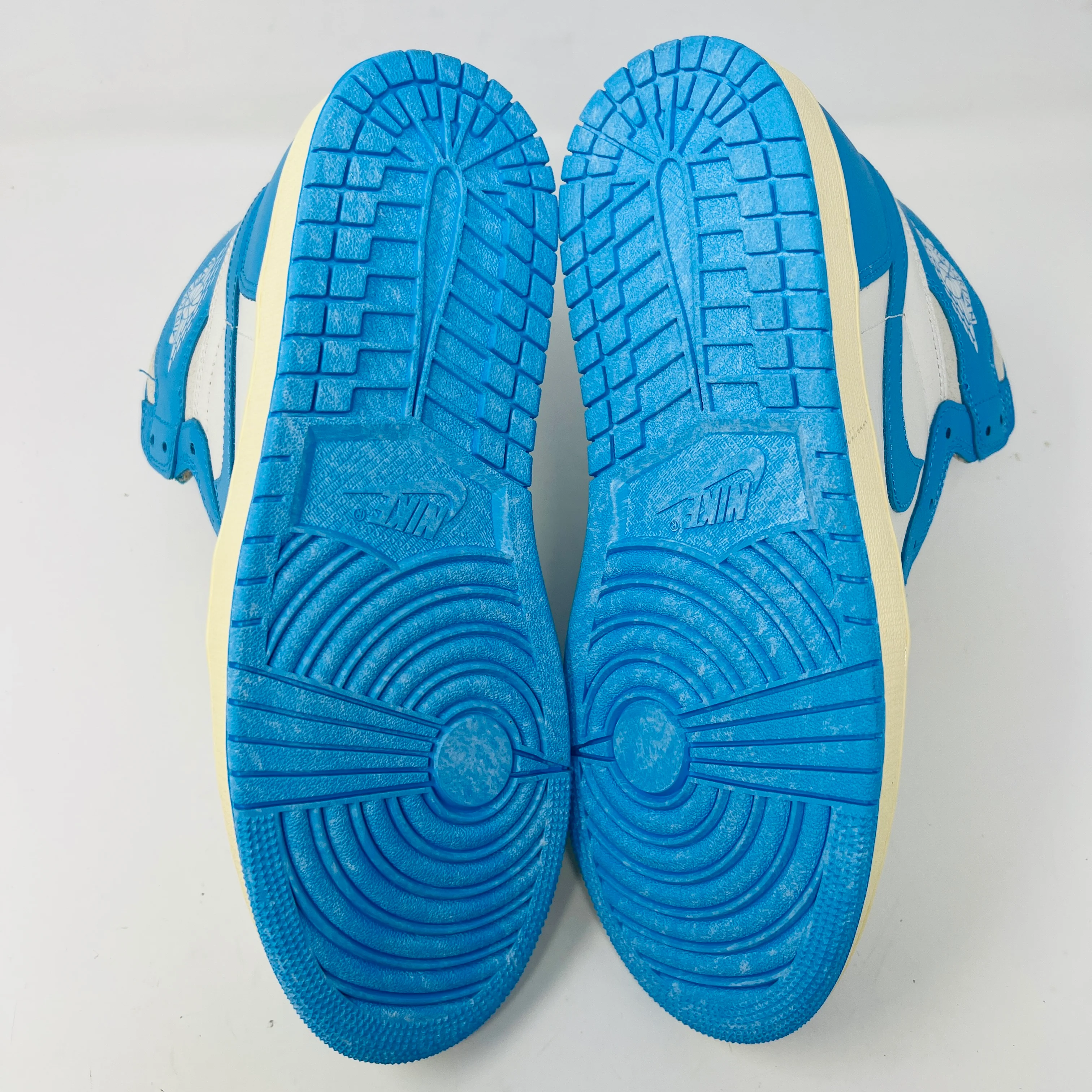 Jordan 1 Retro High OG UNC Reimagined - Image 6