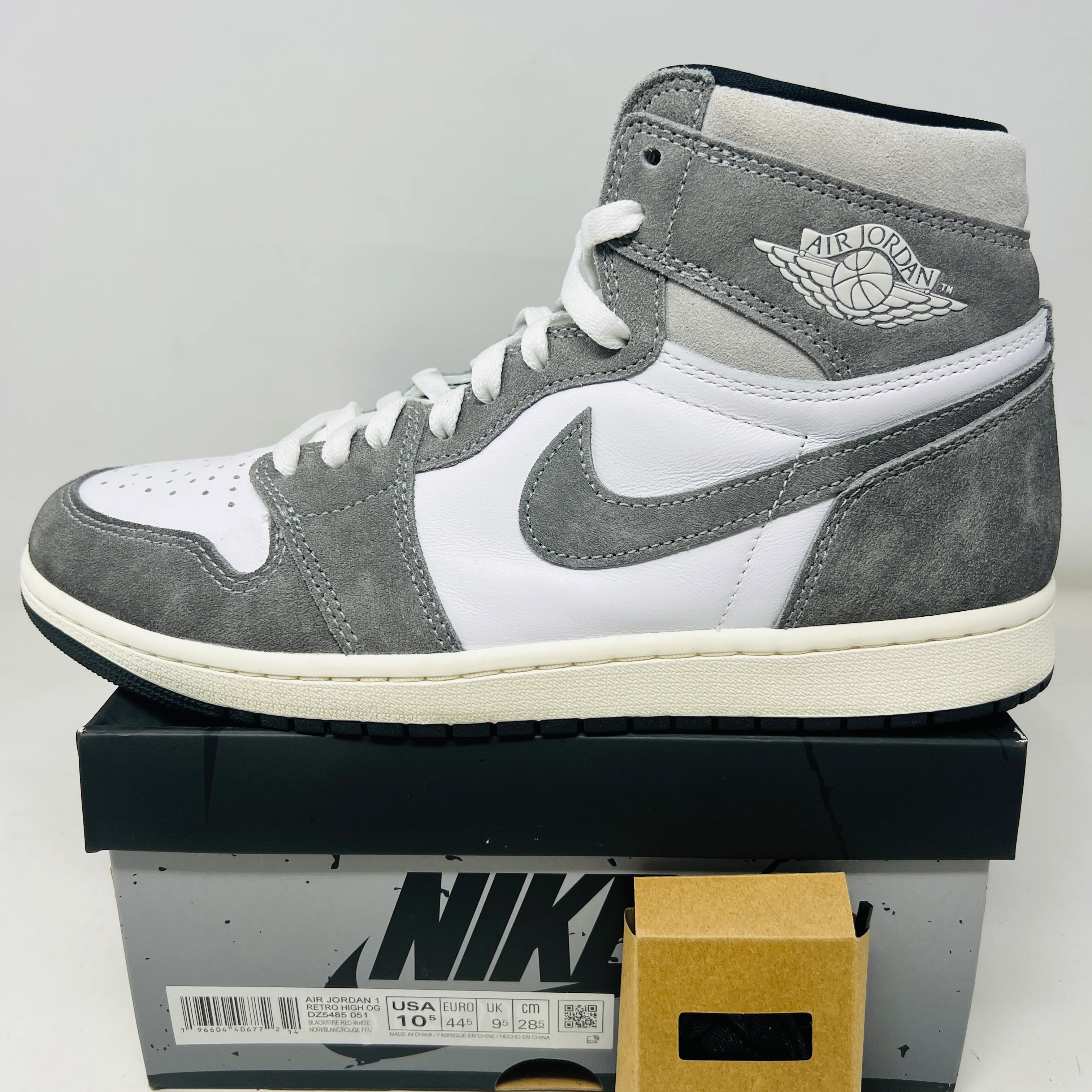 Jordan 1 Retro High OG Washed Black