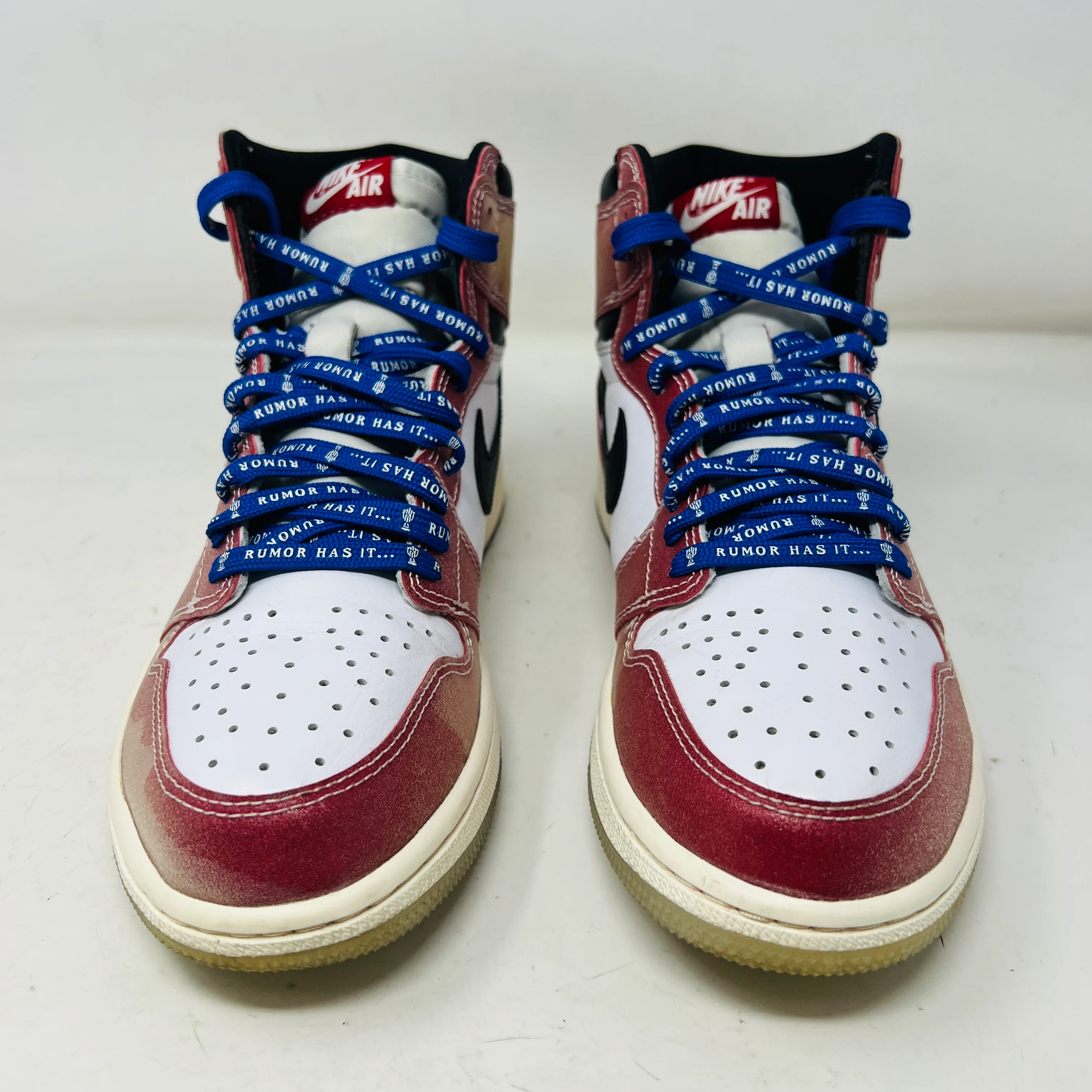 Jordan 1 Retro High Trophy Room Chicago (Friends and Family) (W/ Blue Laces) - Image 2