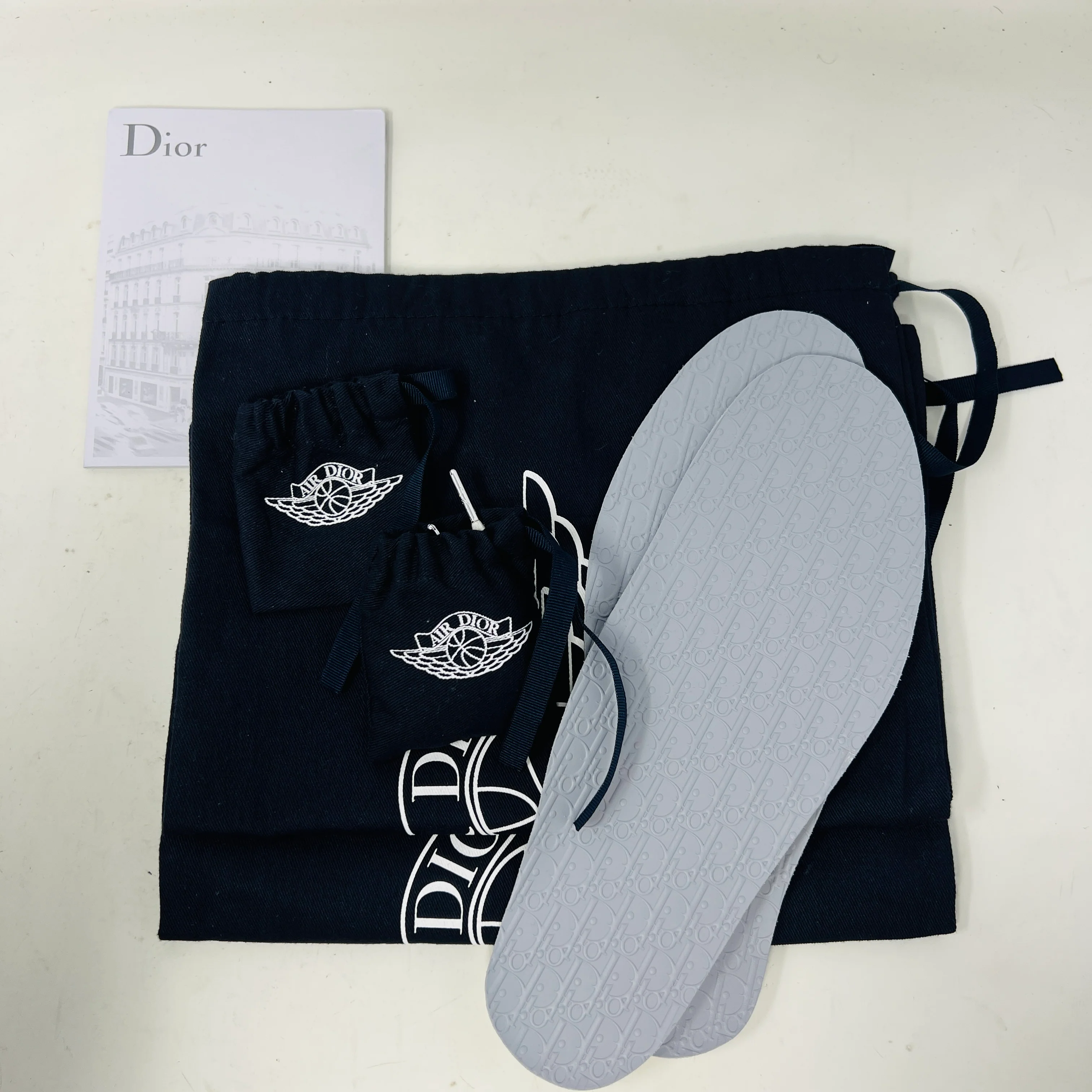 Jordan 1 Retro Low Dior - Image 7