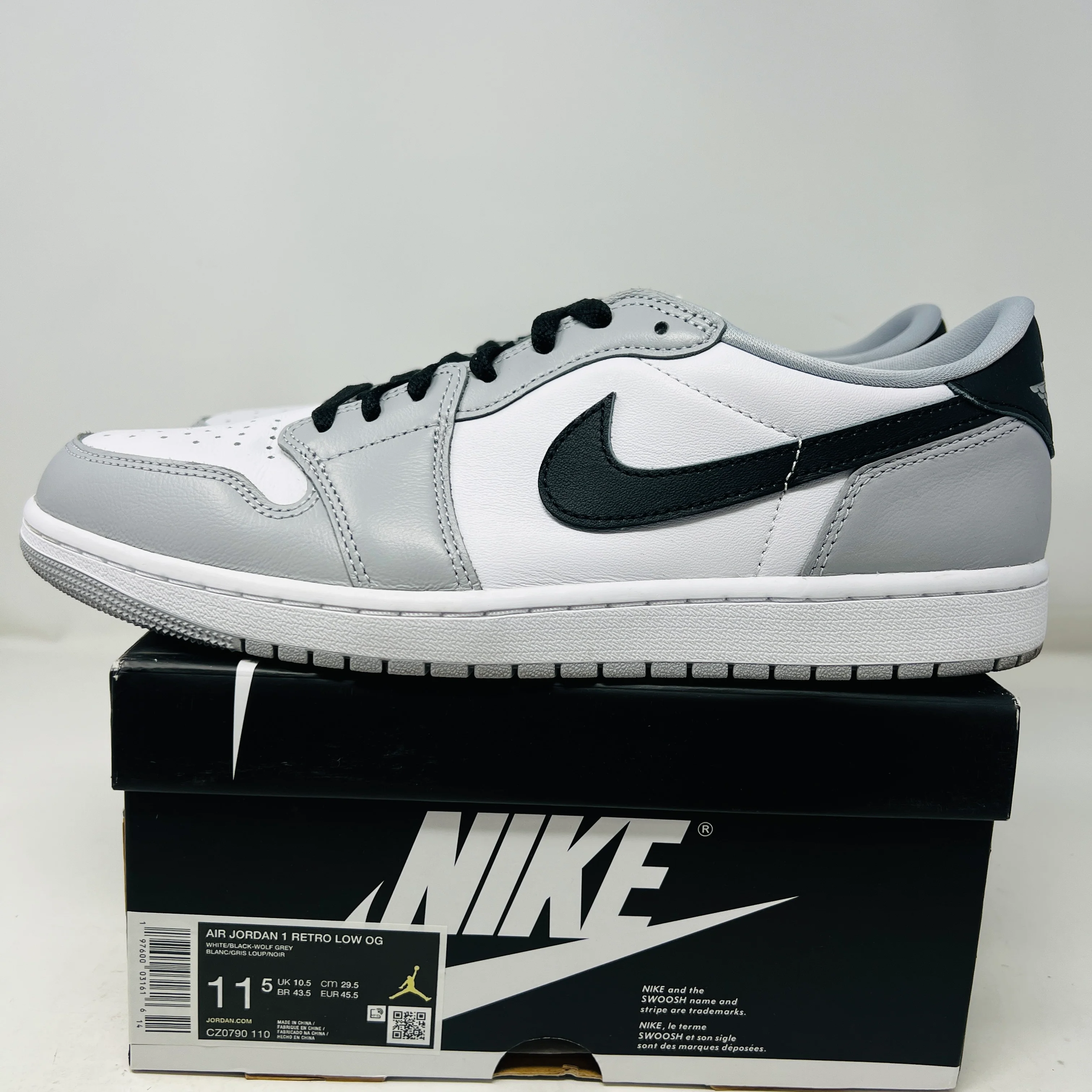 Jordan 1 Retro Low OG Barons