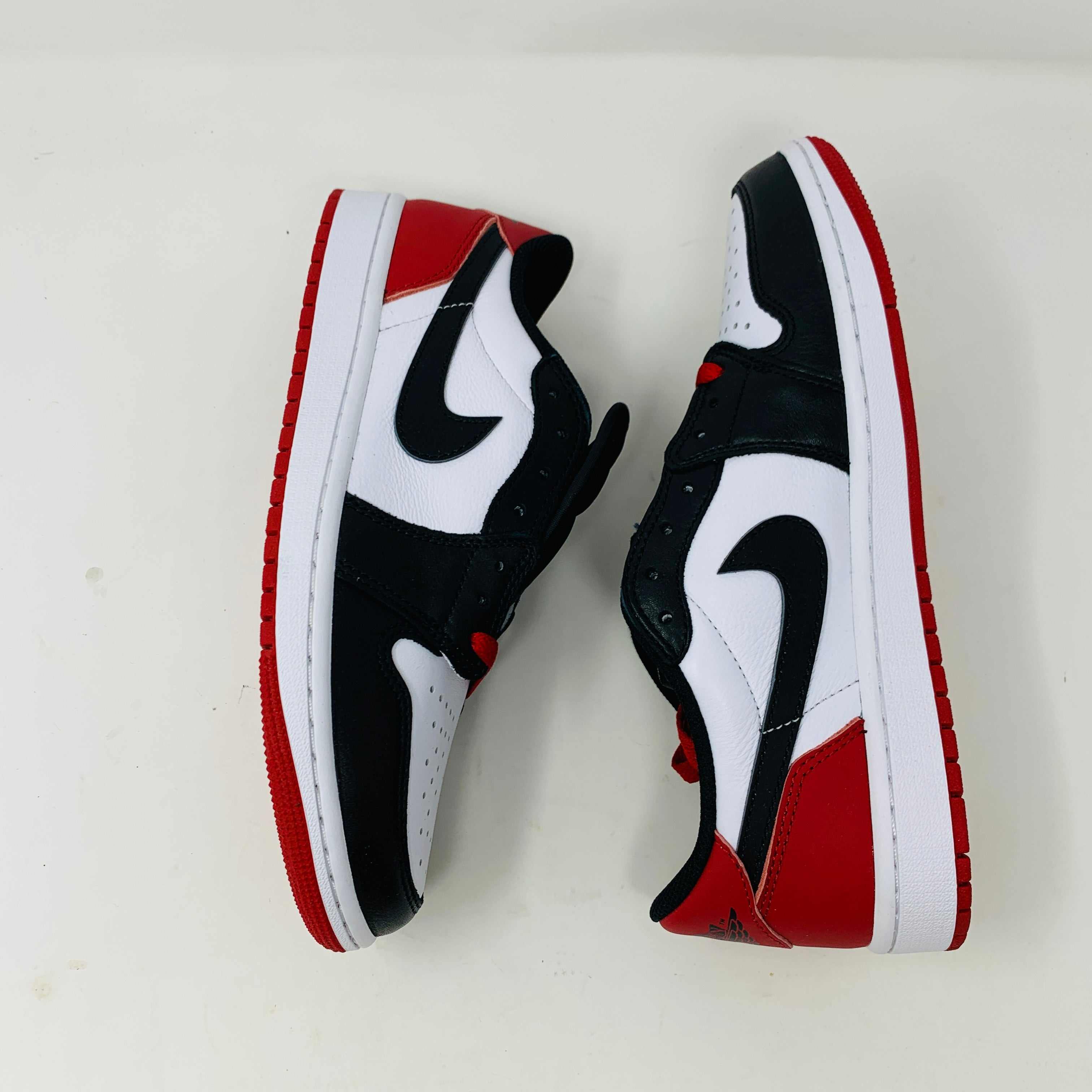 Jordan 1 Retro Low OG Black Toe (2023) - Image 3