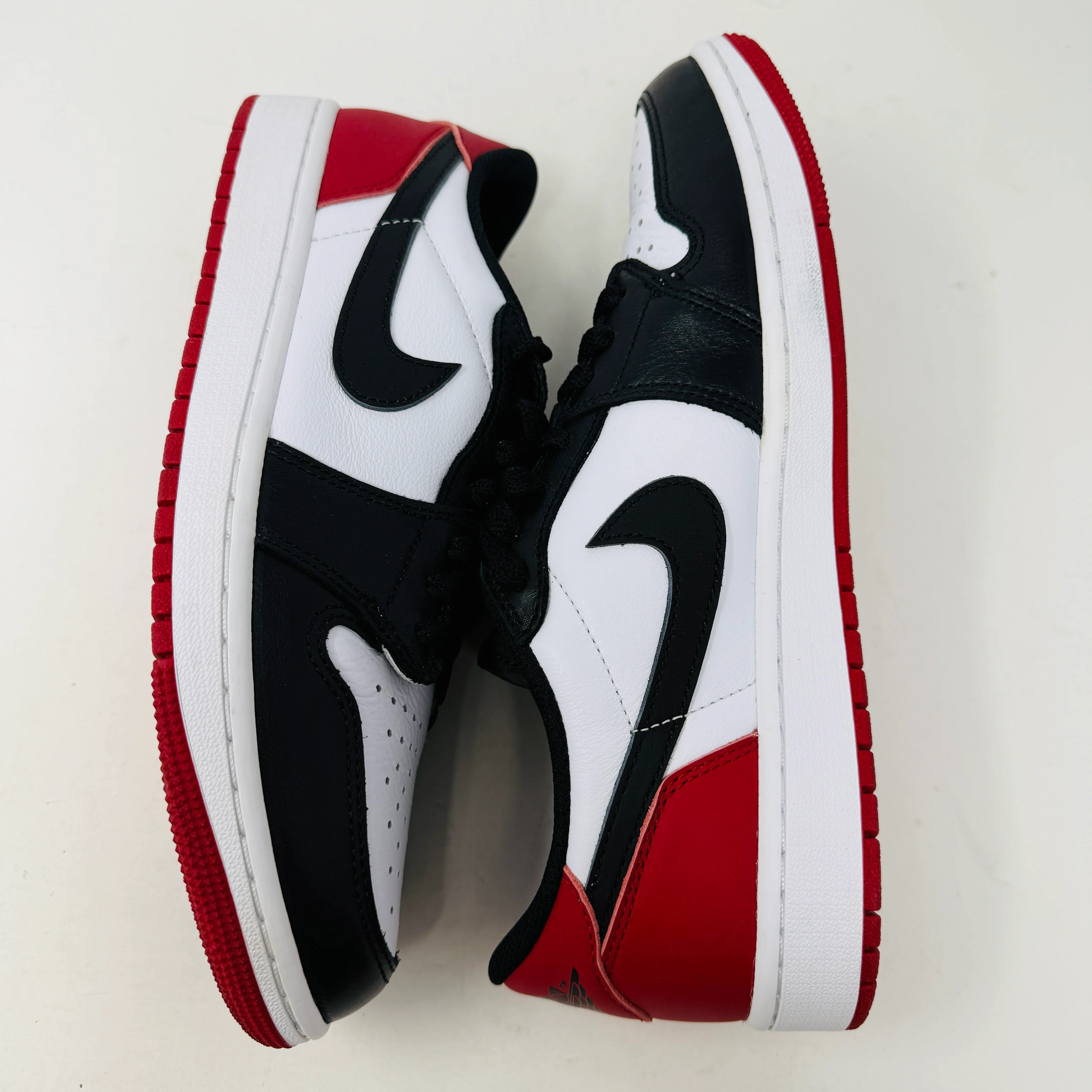 Jordan 1 Retro Low OG Black Toe (2023) - Image 4