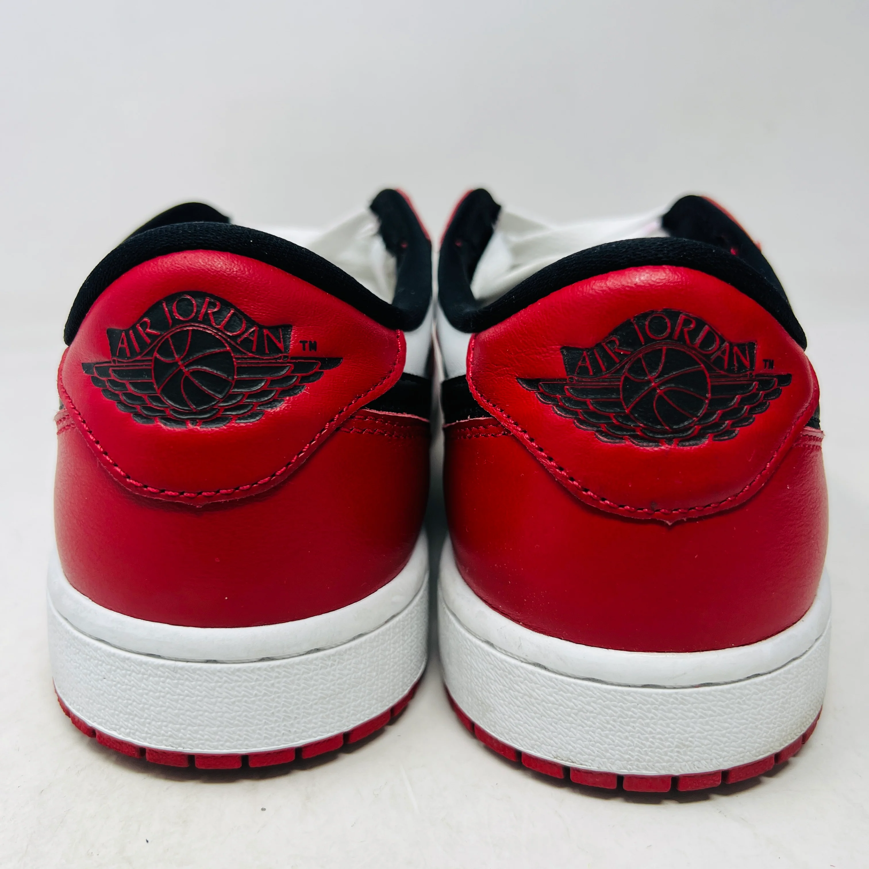 Jordan 1 Retro Low OG Chicago (2025) - Image 5