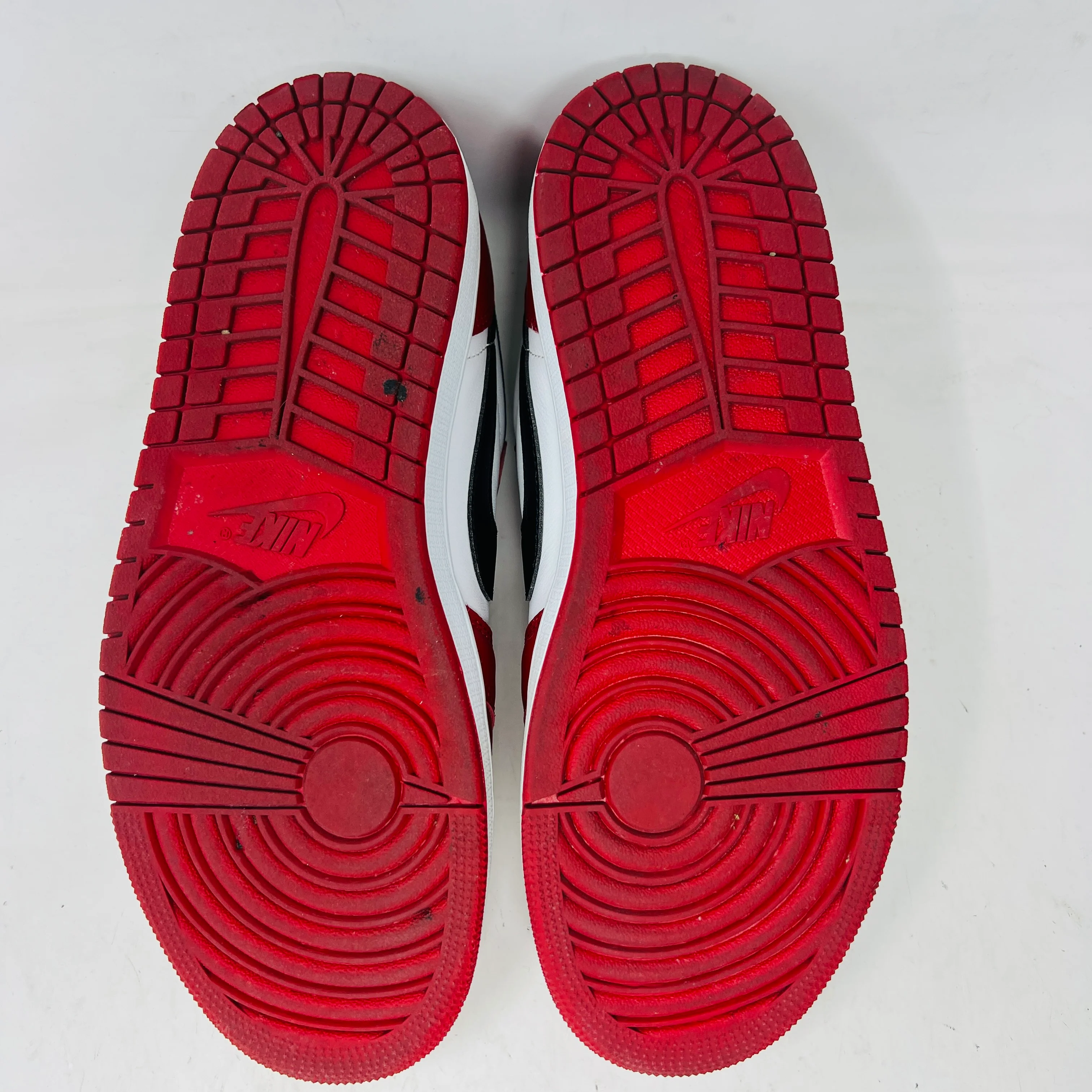 Jordan 1 Retro Low OG Chicago (2025) - Image 6