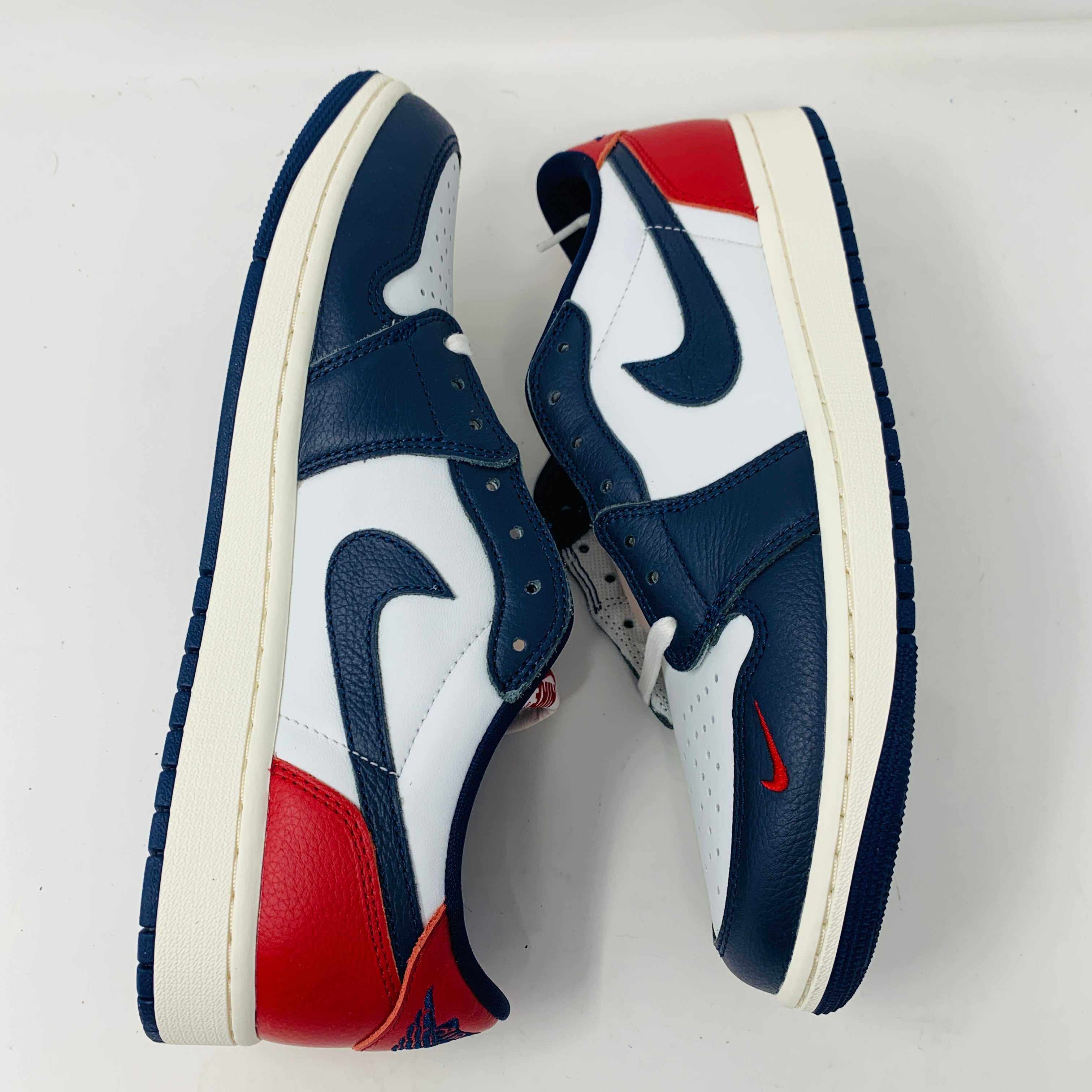 Jordan 1 Retro Low OG Howard University - Image 4