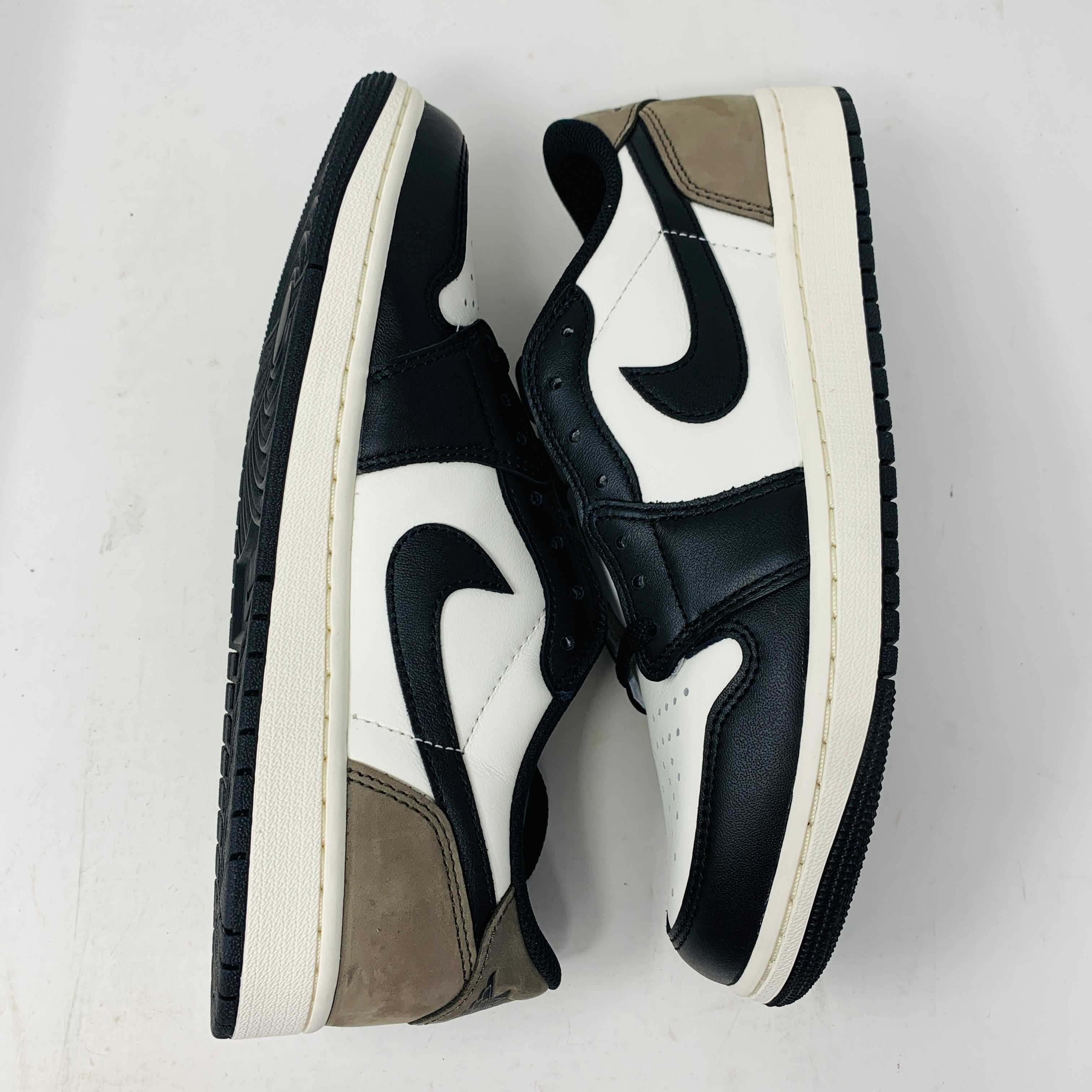 Jordan 1 Retro Low OG Mocha - Image 4