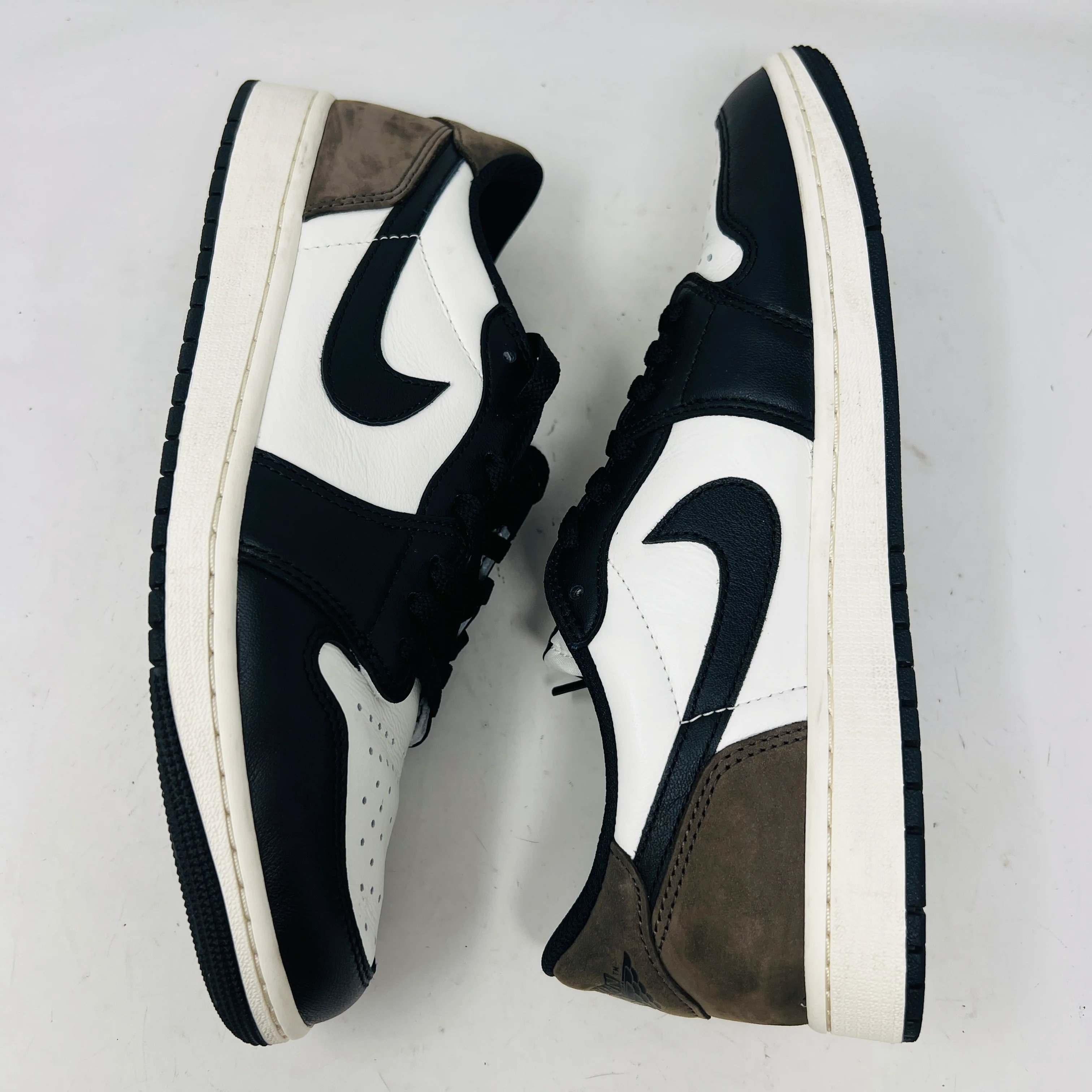 Jordan 1 Retro Low OG Mocha - Image 4