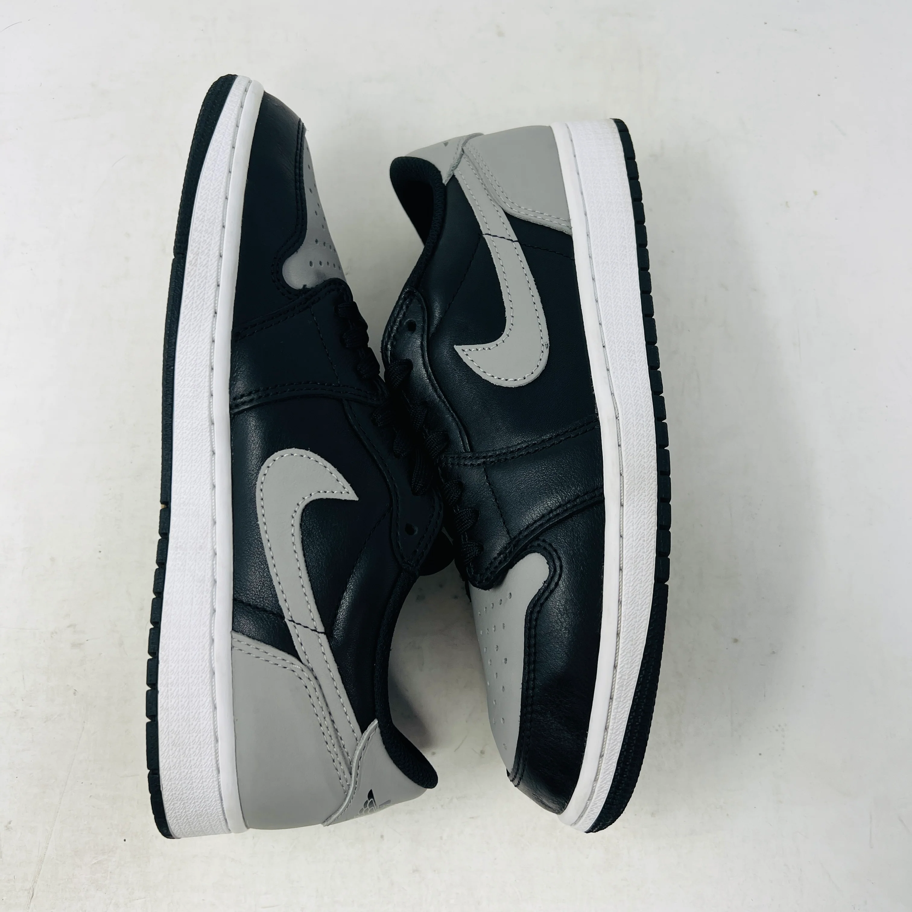 Jordan 1 Retro Low OG Shadow (2024) - Image 4
