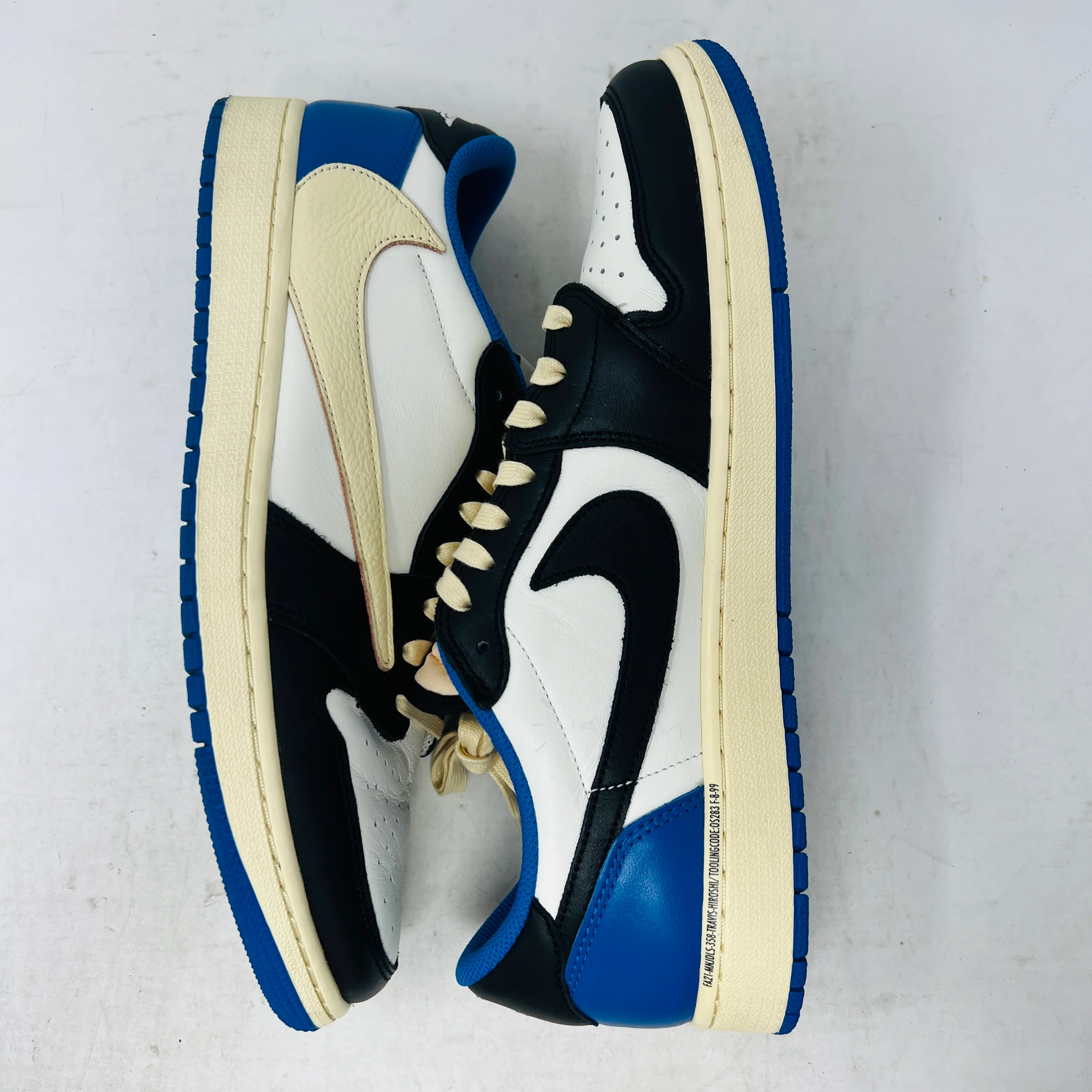 Jordan 1 Retro Low OG SP Fragment x Travis Scott - Image 3