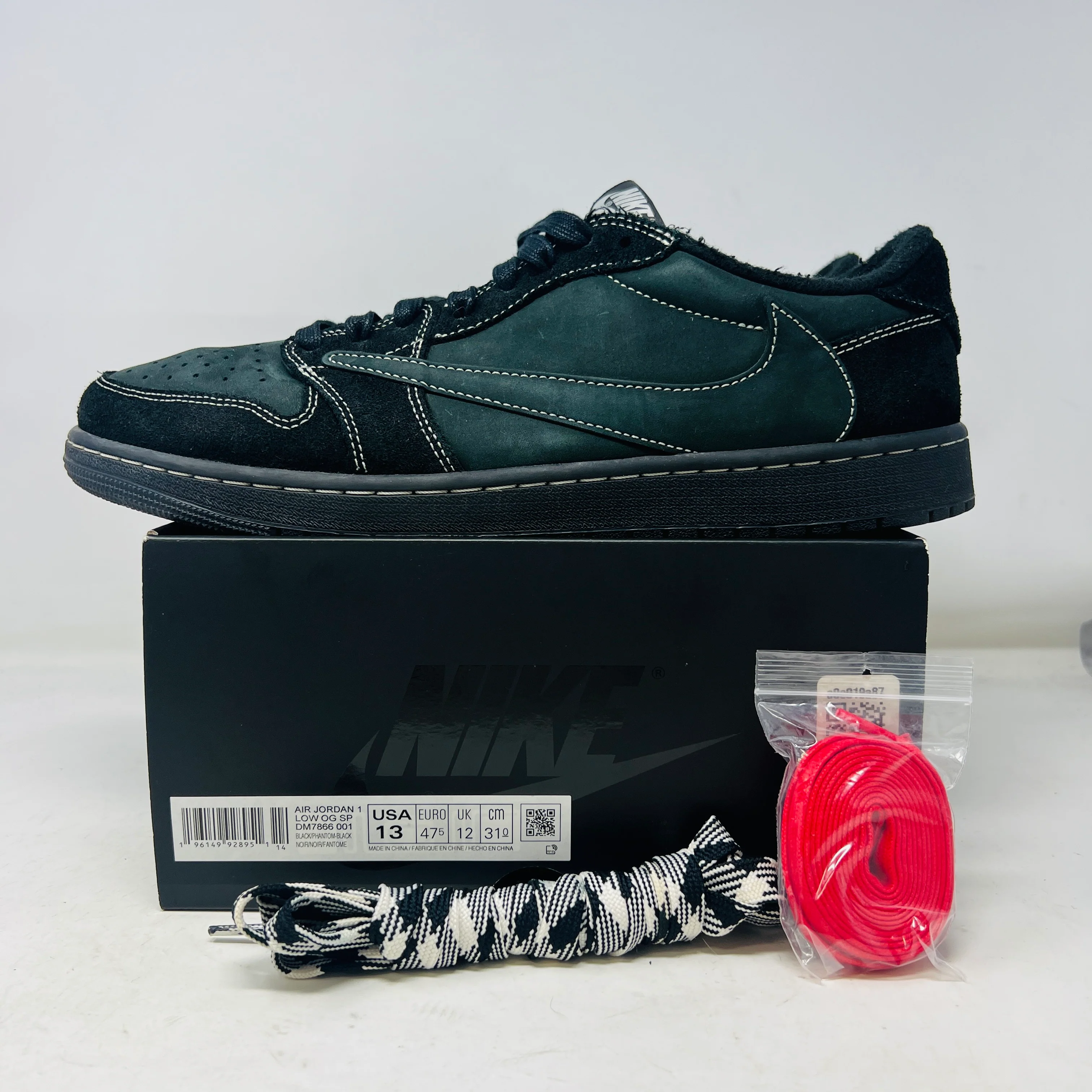 Jordan 1 Retro Low OG SP Travis Scott Black Phantom