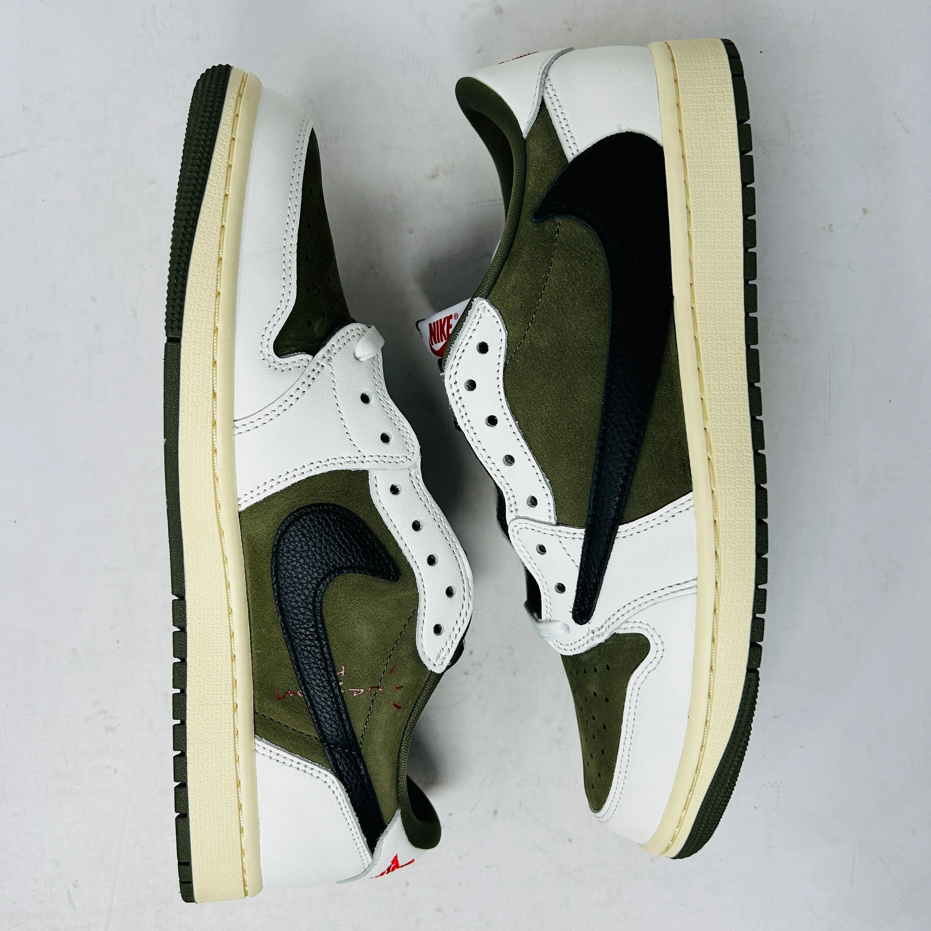 Jordan 1 Retro Low OG SP Travis Scott Medium Olive - Image 4