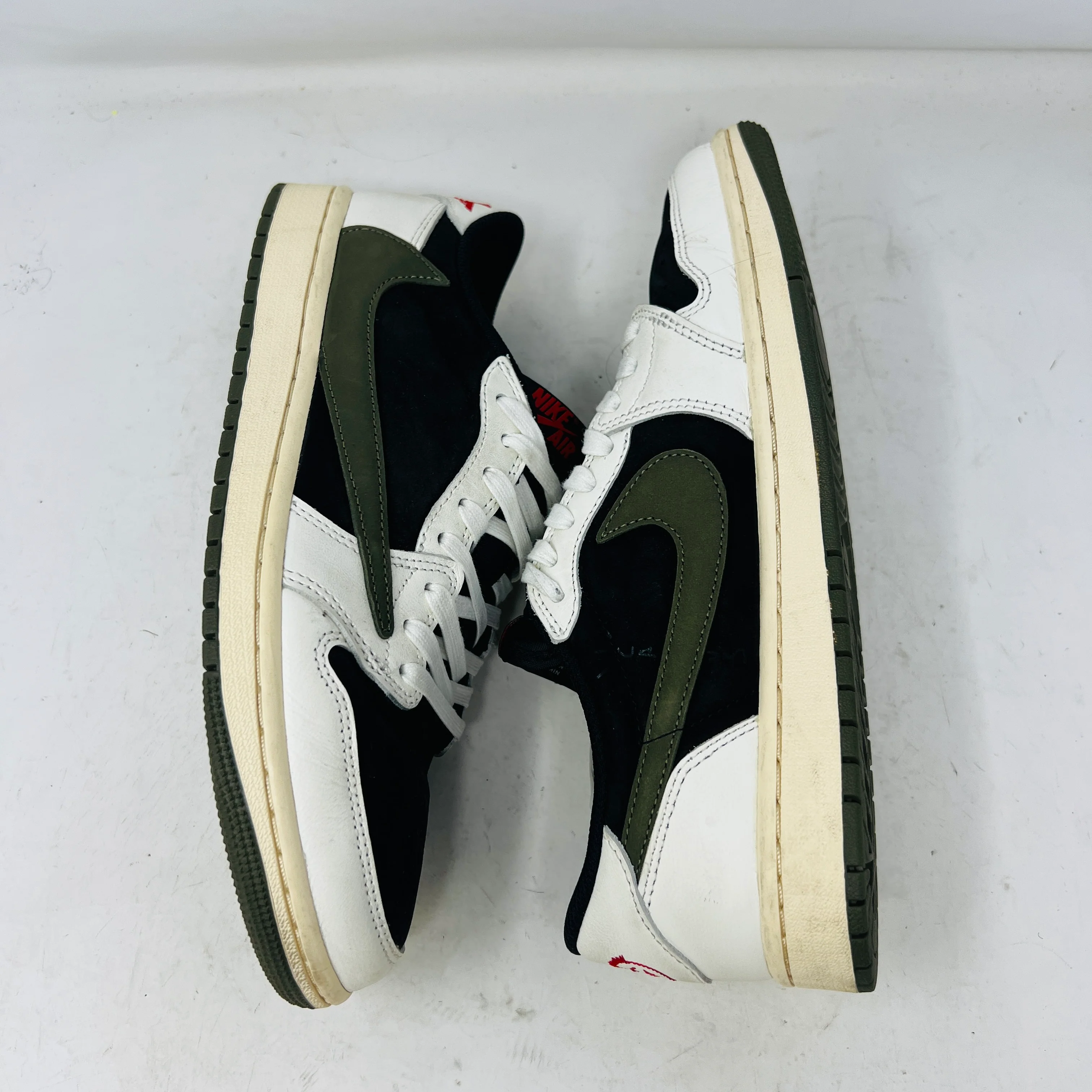 Jordan 1 Retro Low OG SP Travis Scott Olive (Women's) - Image 3