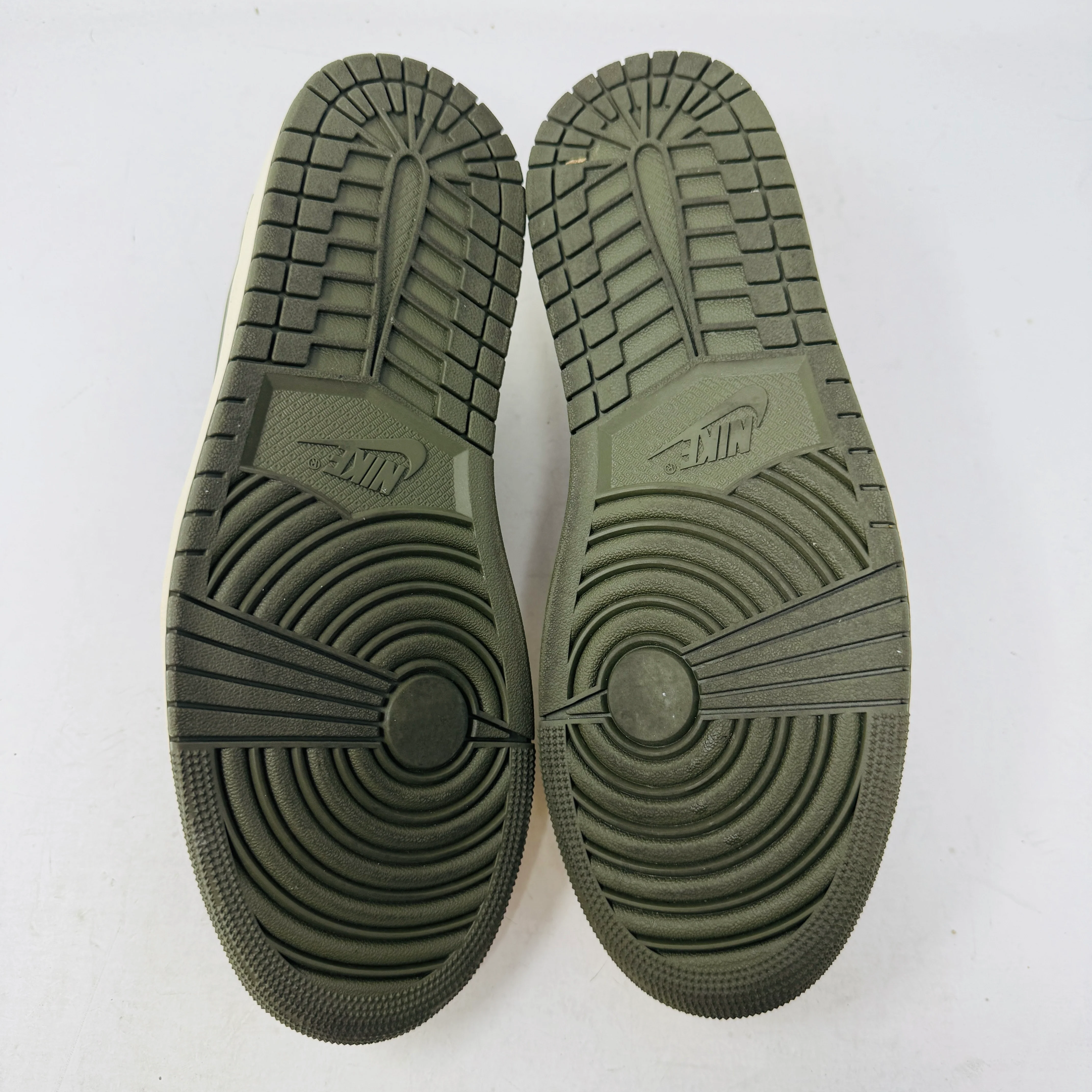 Jordan 1 Retro Low OG SP Travis Scott Olive (Women's) - Image 6