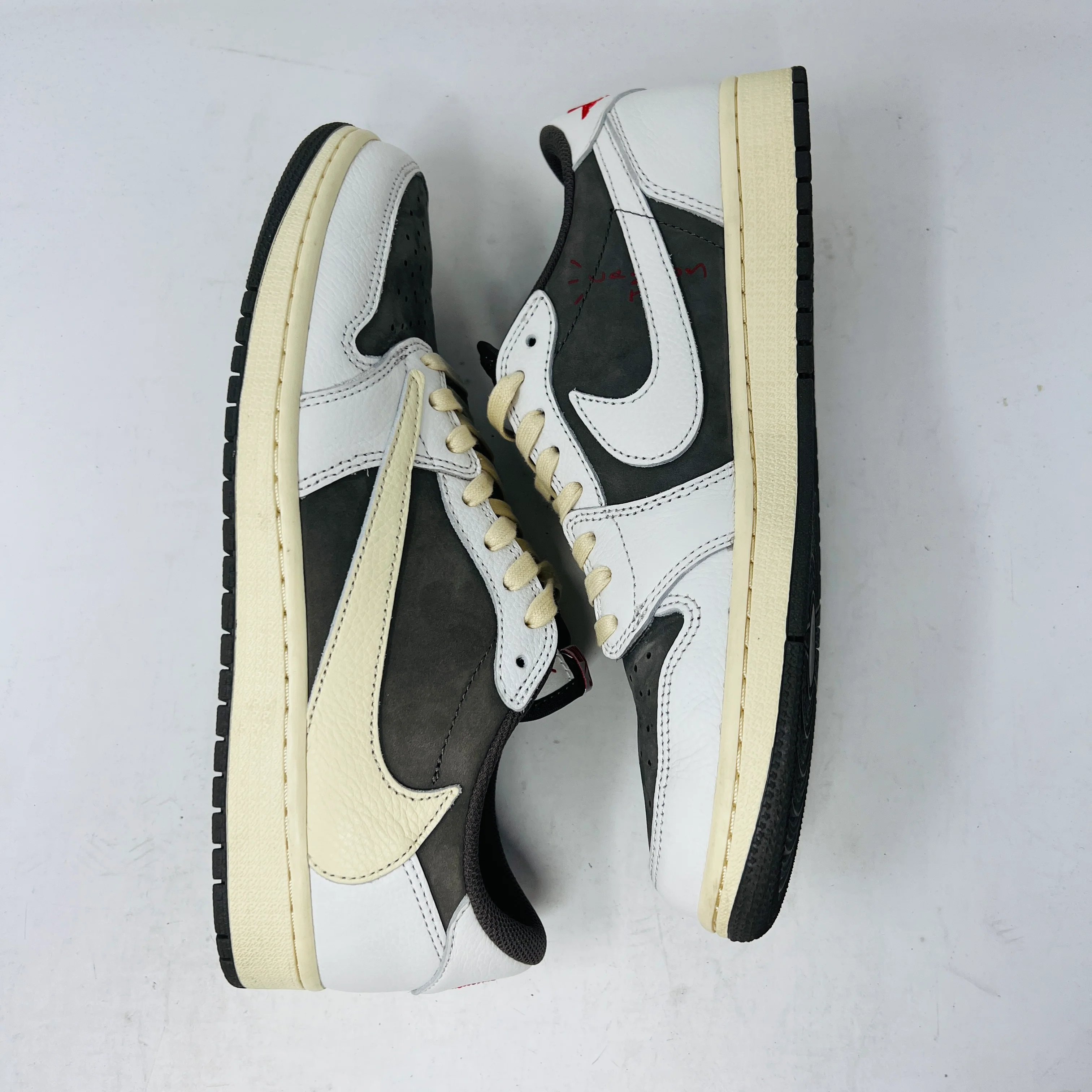 Jordan 1 Retro Low OG SP Travis Scott Reverse Mocha - Image 4