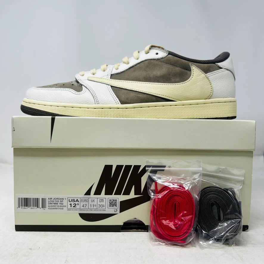 Jordan 1 Retro Low OG SP Travis Scott Reverse Mocha