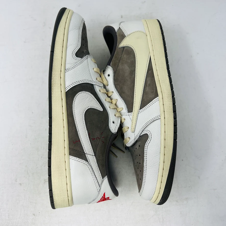 Jordan 1 Retro Low OG SP Travis Scott Reverse Mocha - Image 4