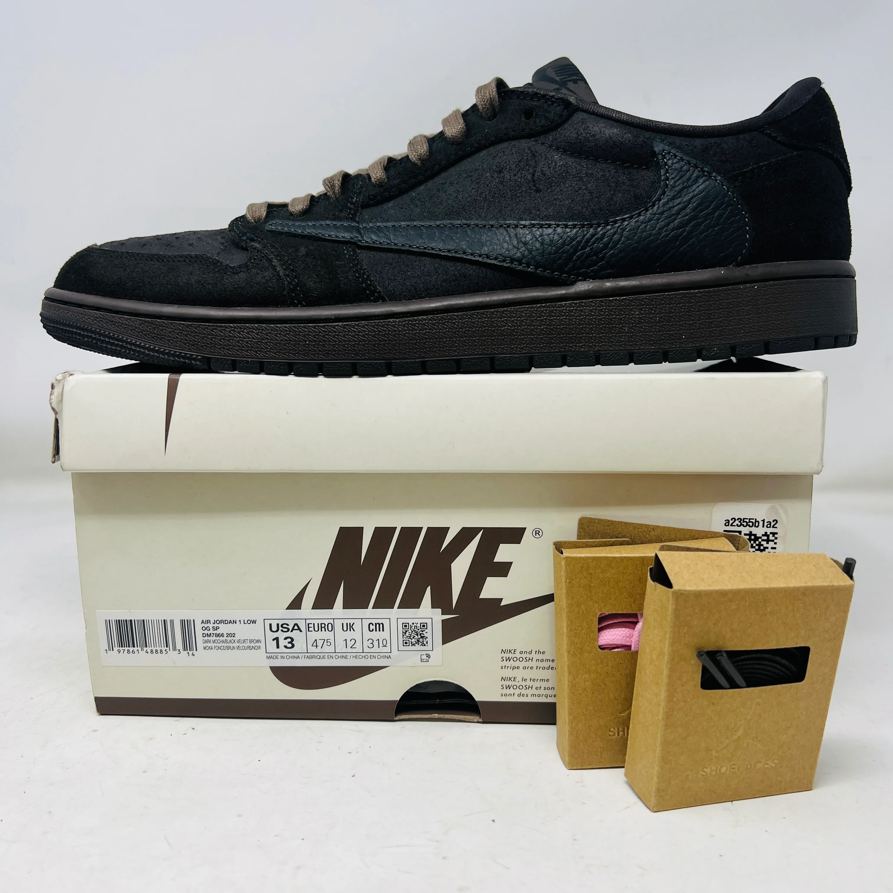 Jordan 1 Retro Low OG SP Travis Scott Velvet Brown