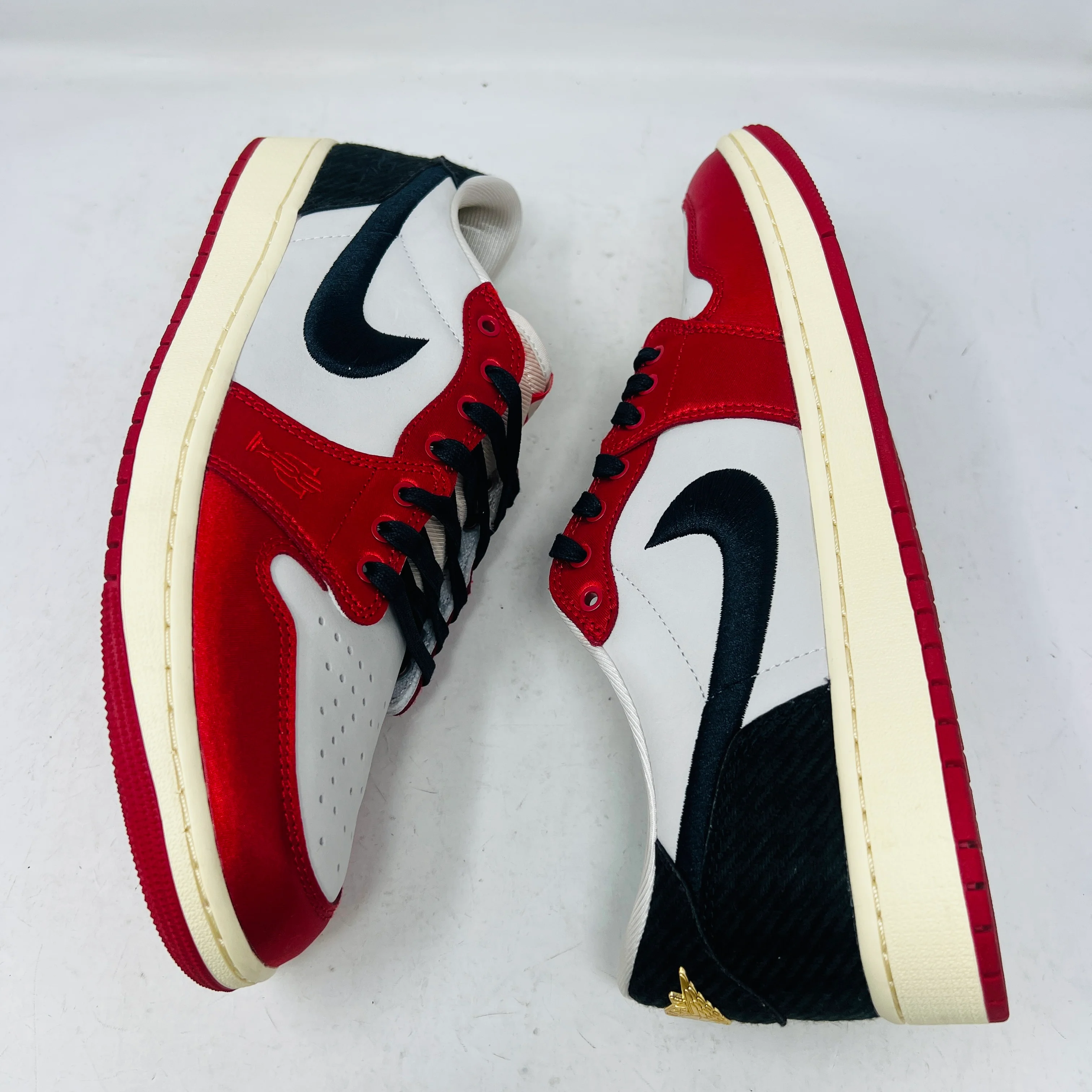Jordan 1 Retro Low OG Trophy Room Rookie Card Away - Image 3