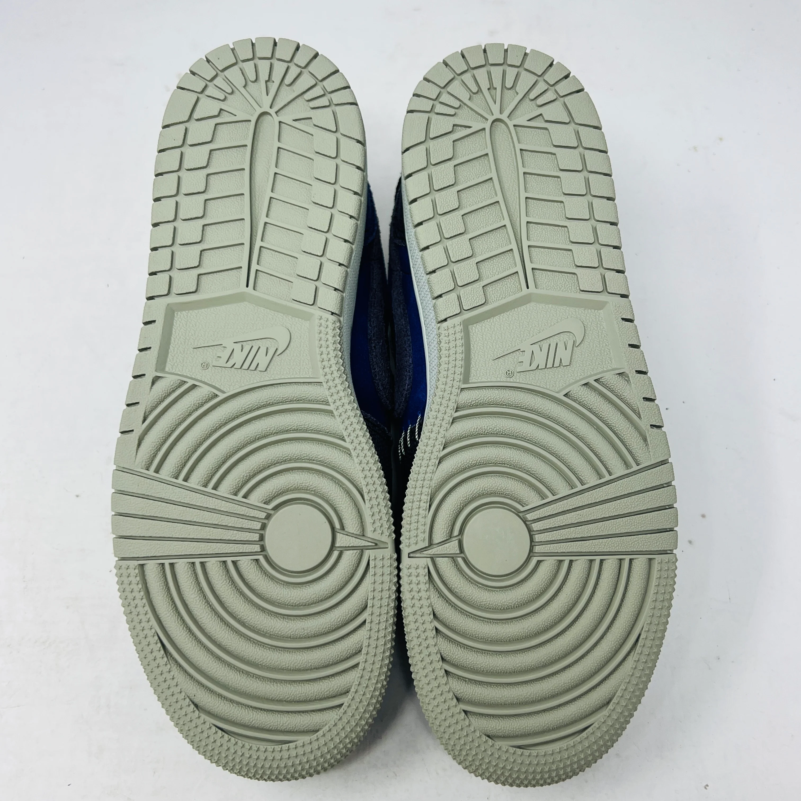 Jordan 1 Retro Low OG Zion Williamson Voodoo Alternate (GS) - Image 6