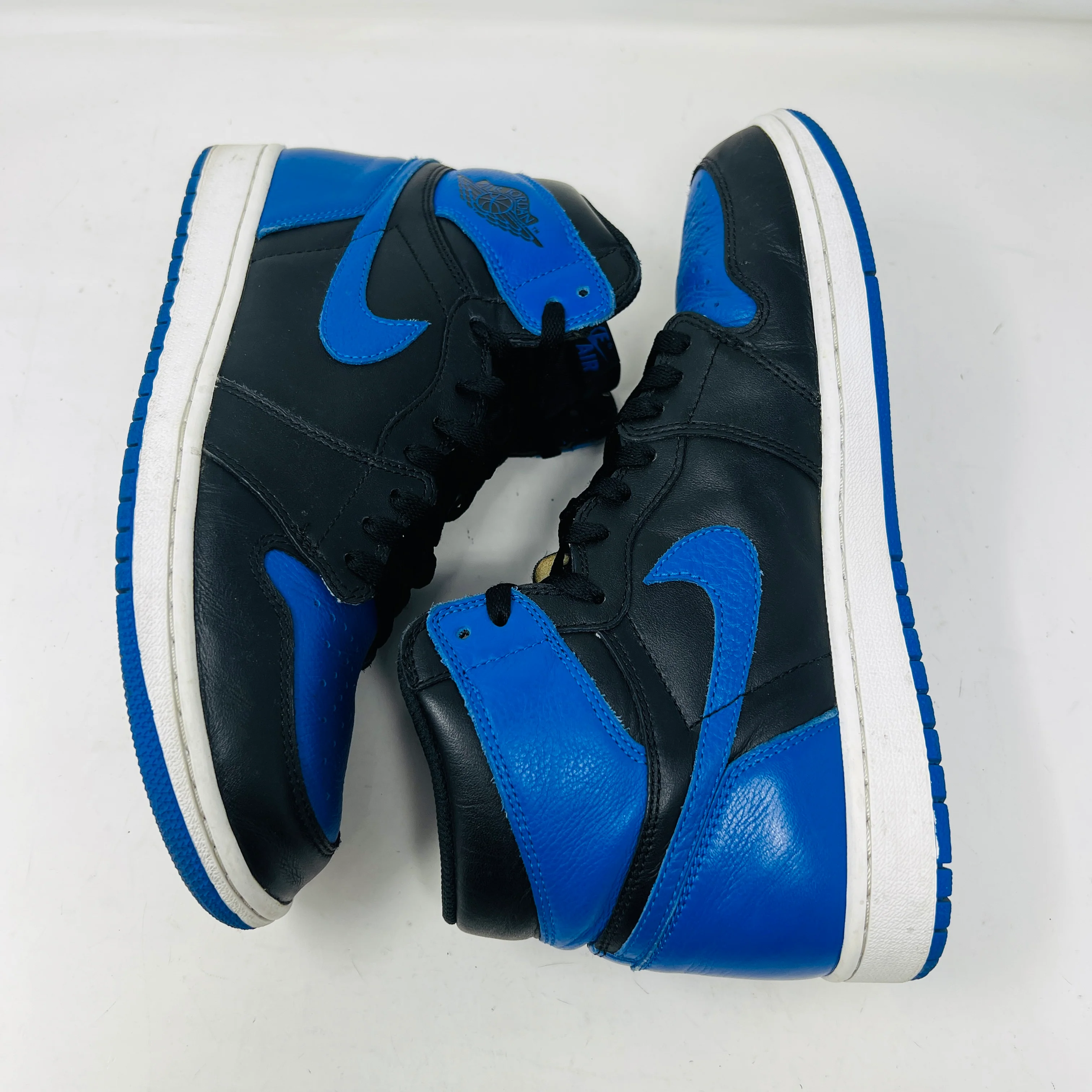 Jordan 1 Retro Royal (2017) - Image 4