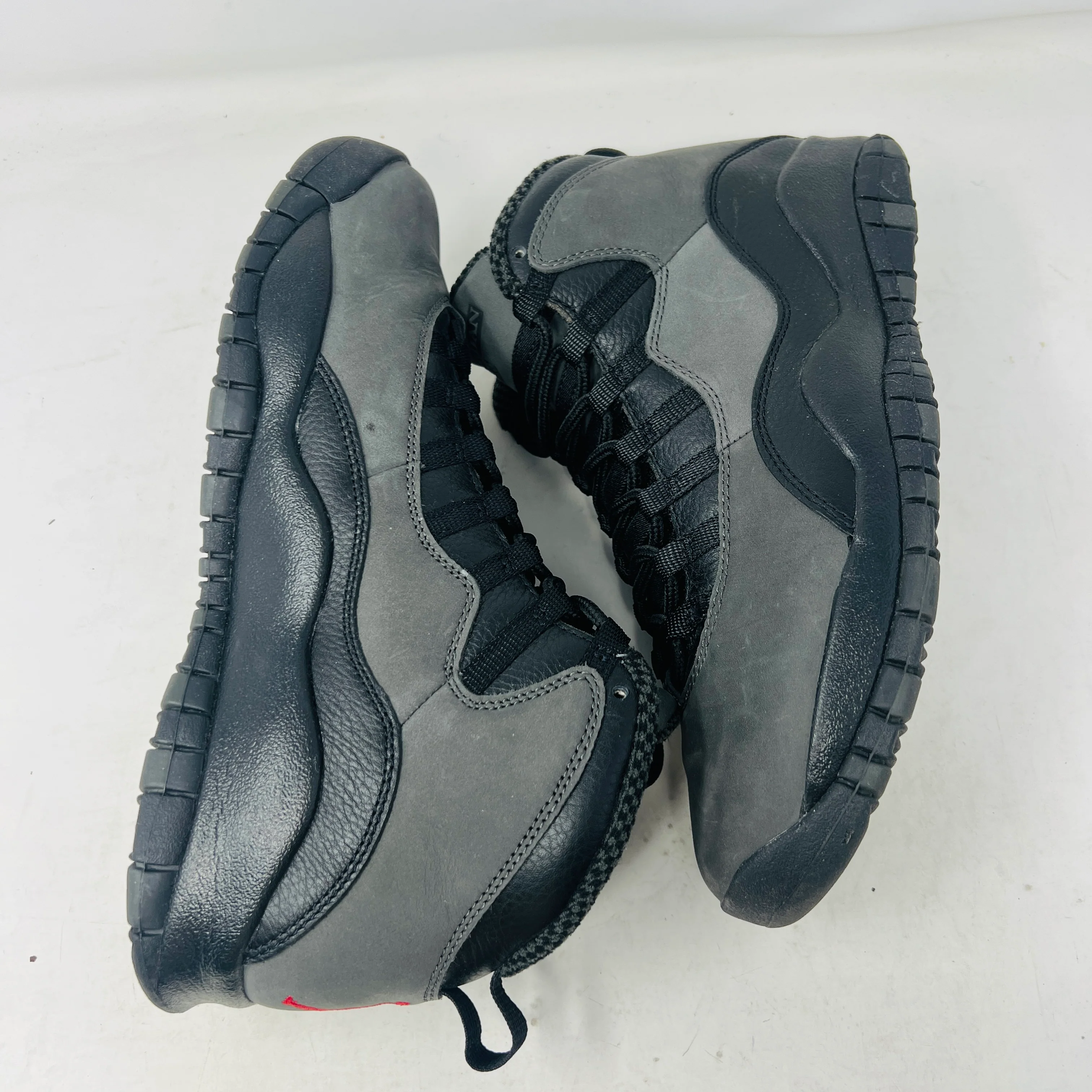 Jordan 10 Retro Shadow (2025) - Image 4