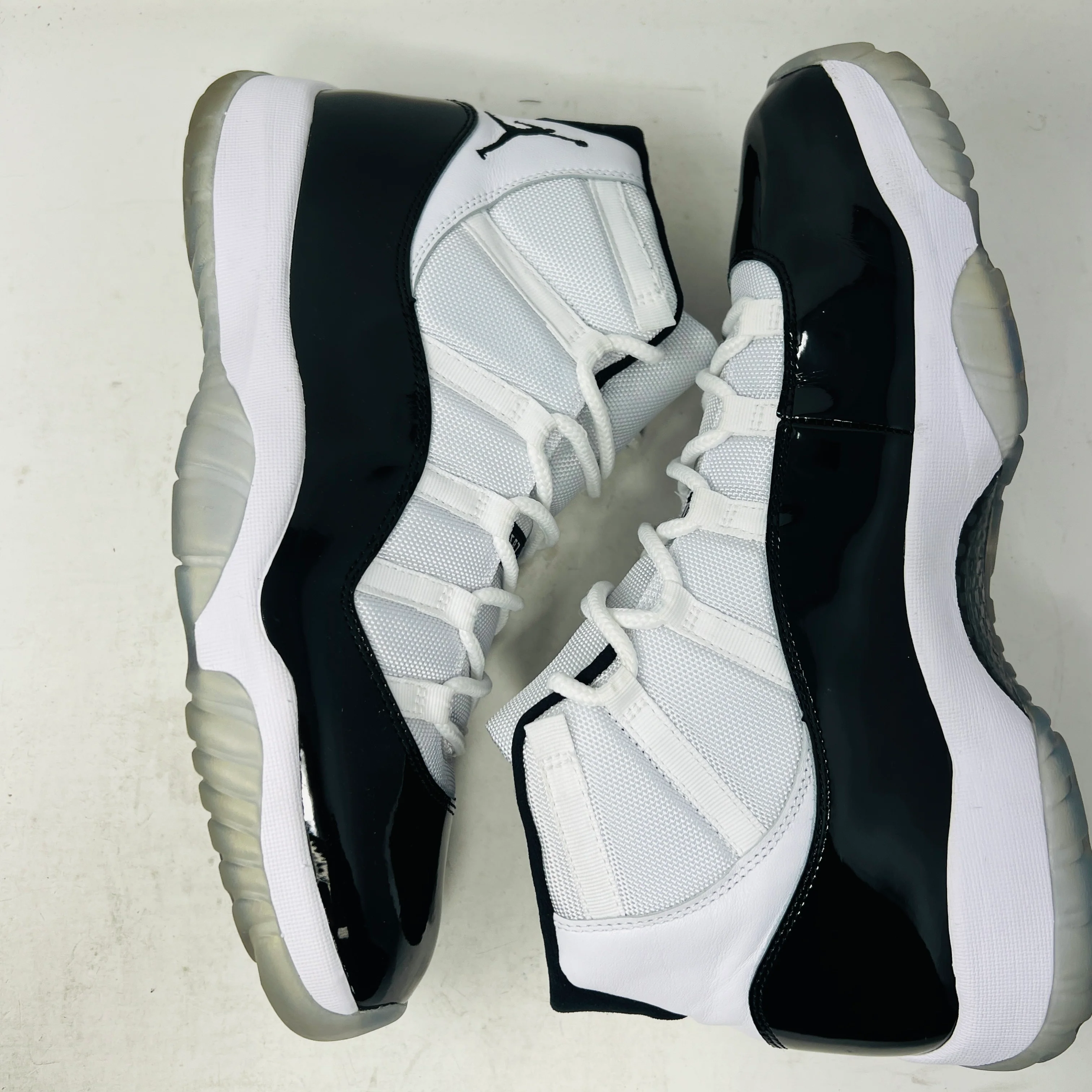 Jordan 11 Retro Concord (2018) - Image 3